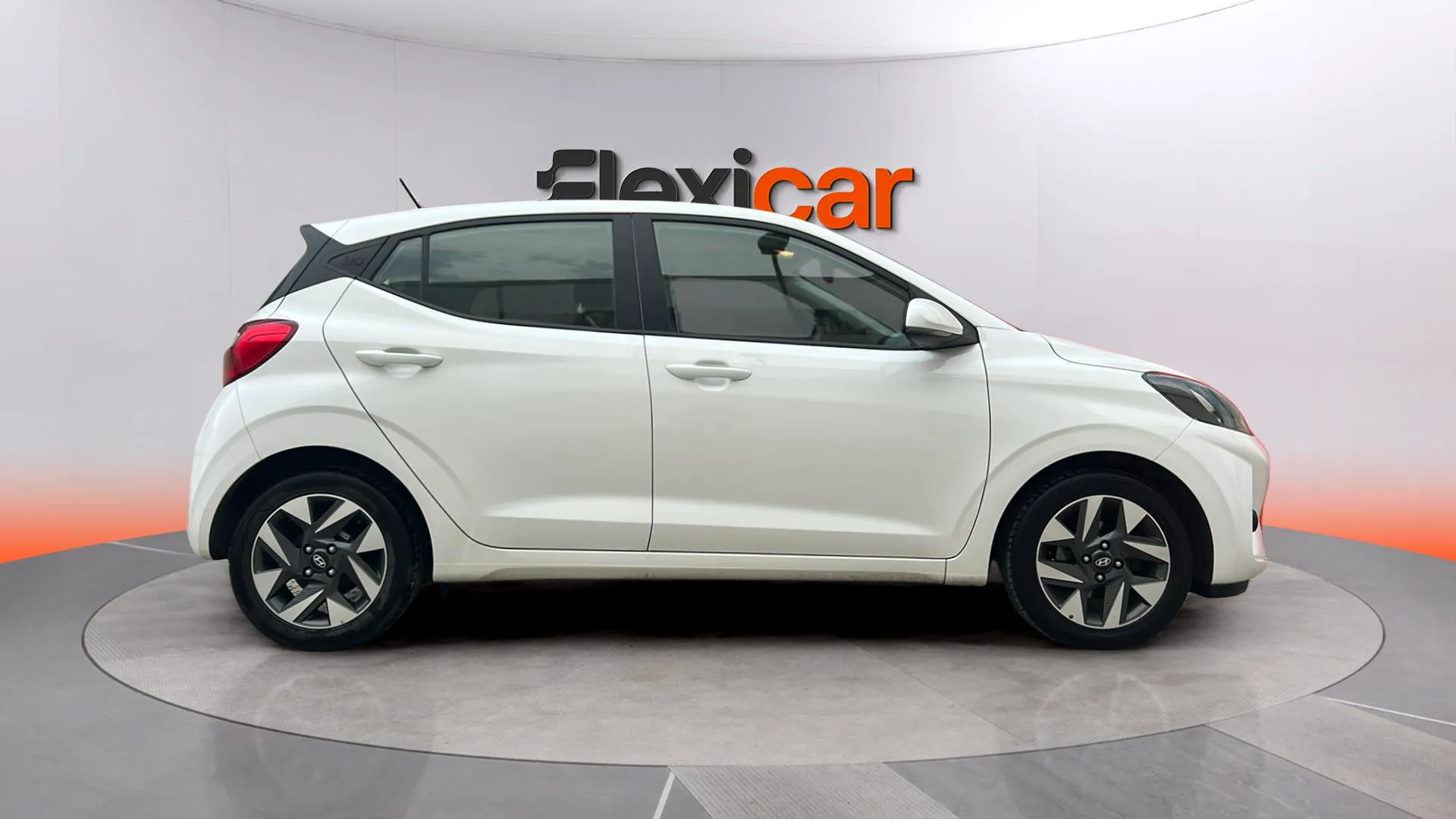 Hyundai i10 1.0 Klass - foto 3