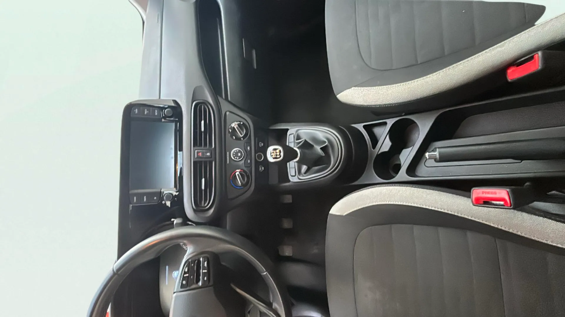Hyundai i10 1.0 Klass - foto 9