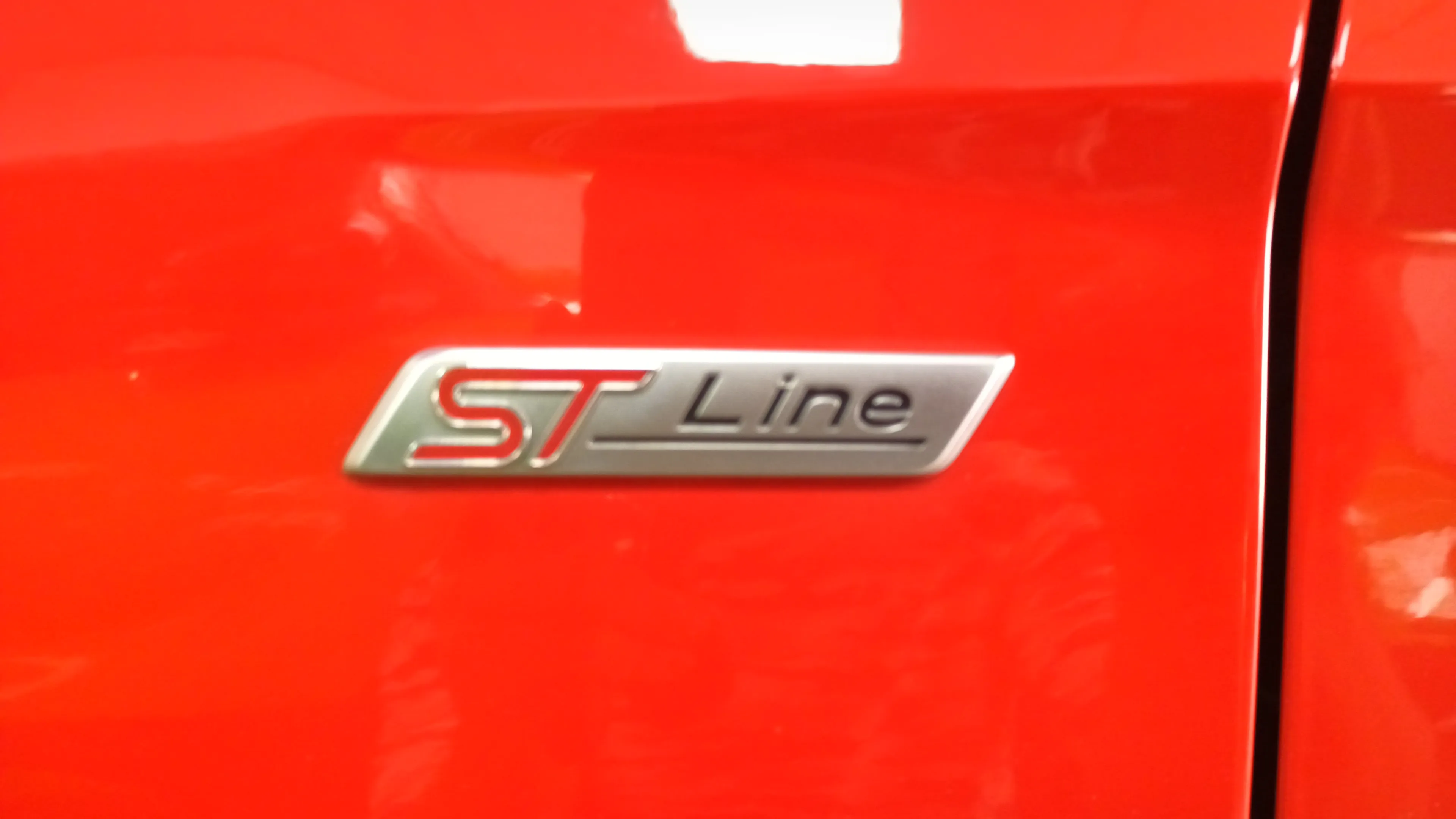 Ford Focus 1.0 EcoBoost ST-Line - foto 28