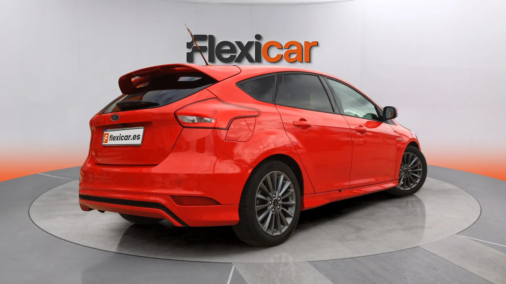 Ford Focus 1.0 EcoBoost ST-Line - foto 4
