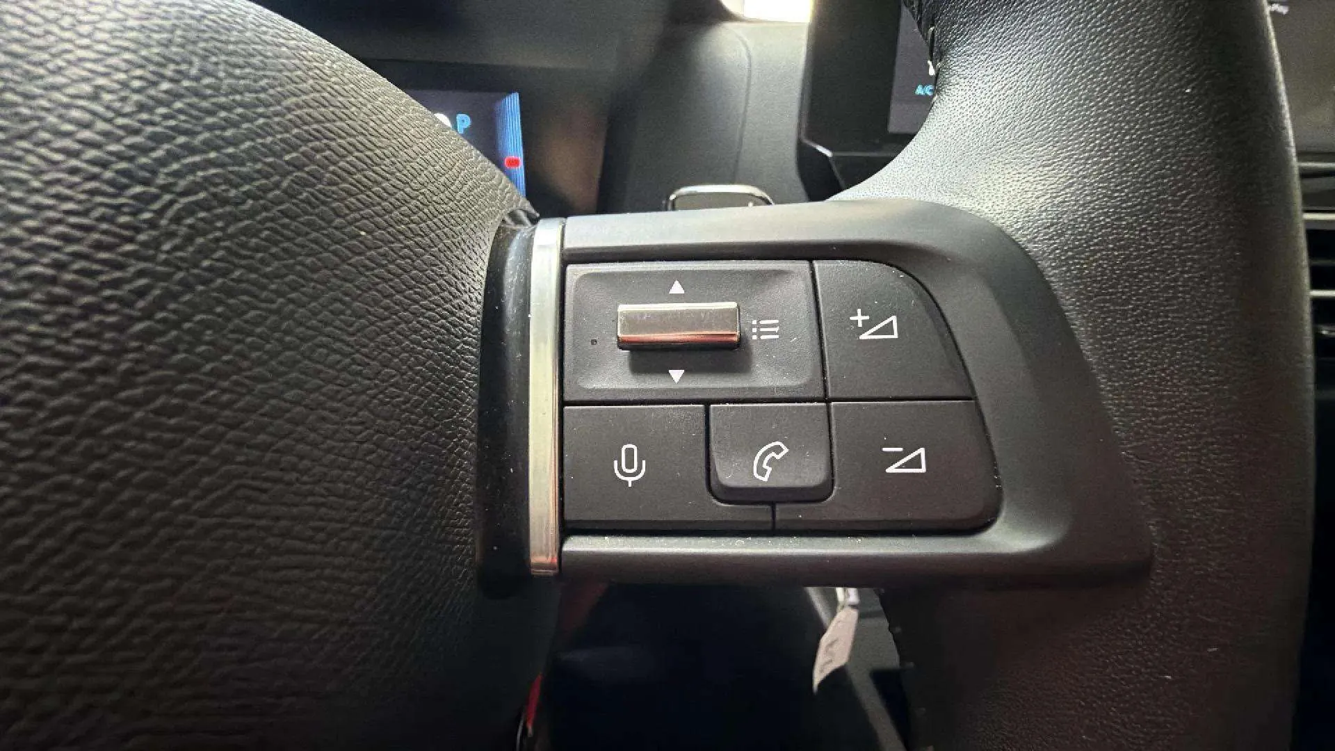 Citroën C4 X Hybrid 136 e-DCS6 Plus - foto 21