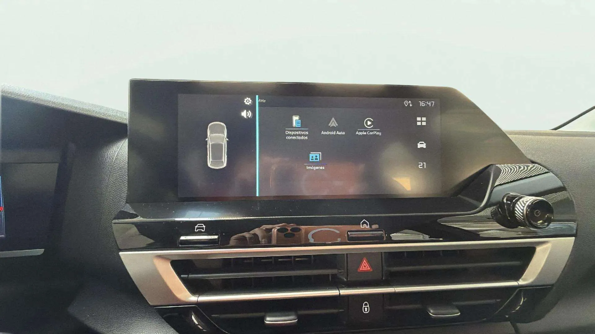 Citroën C4 X Hybrid 136 e-DCS6 Plus - foto 23