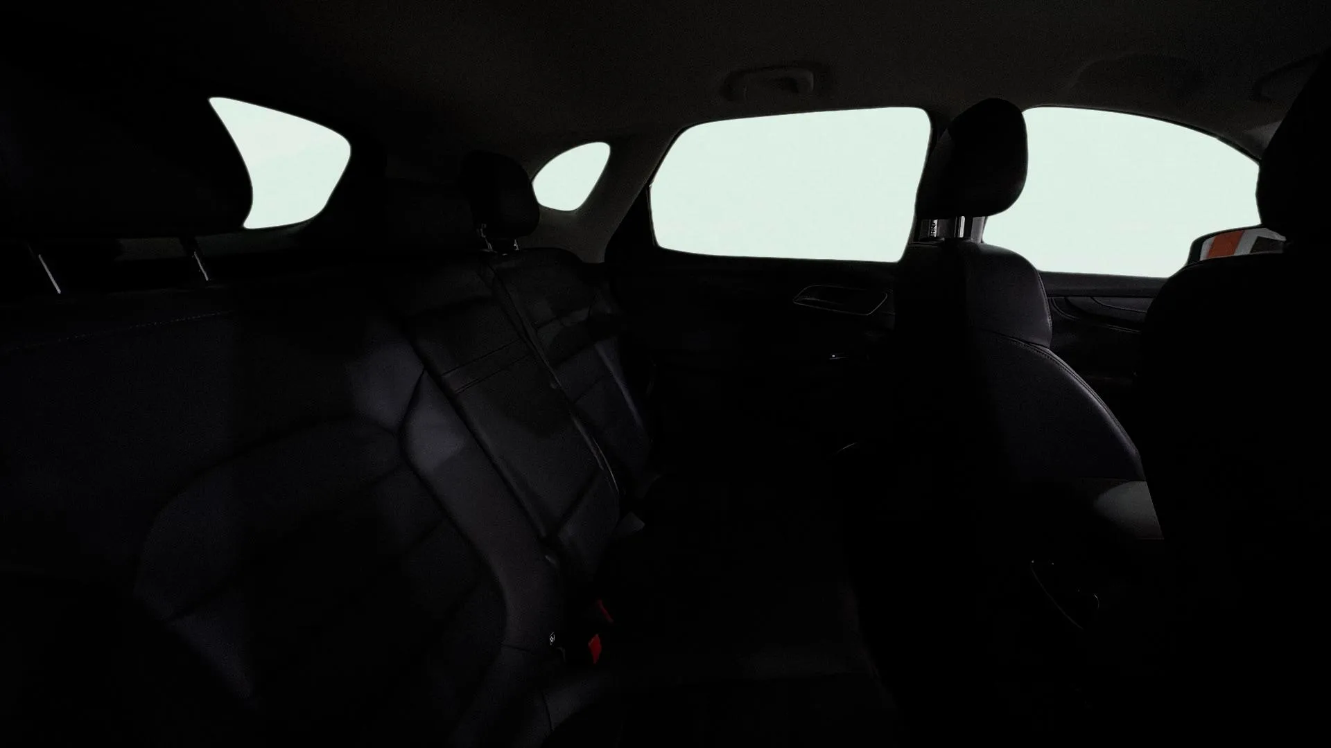 MG HS 1.5T-GDI PHEV Comfort - foto 14