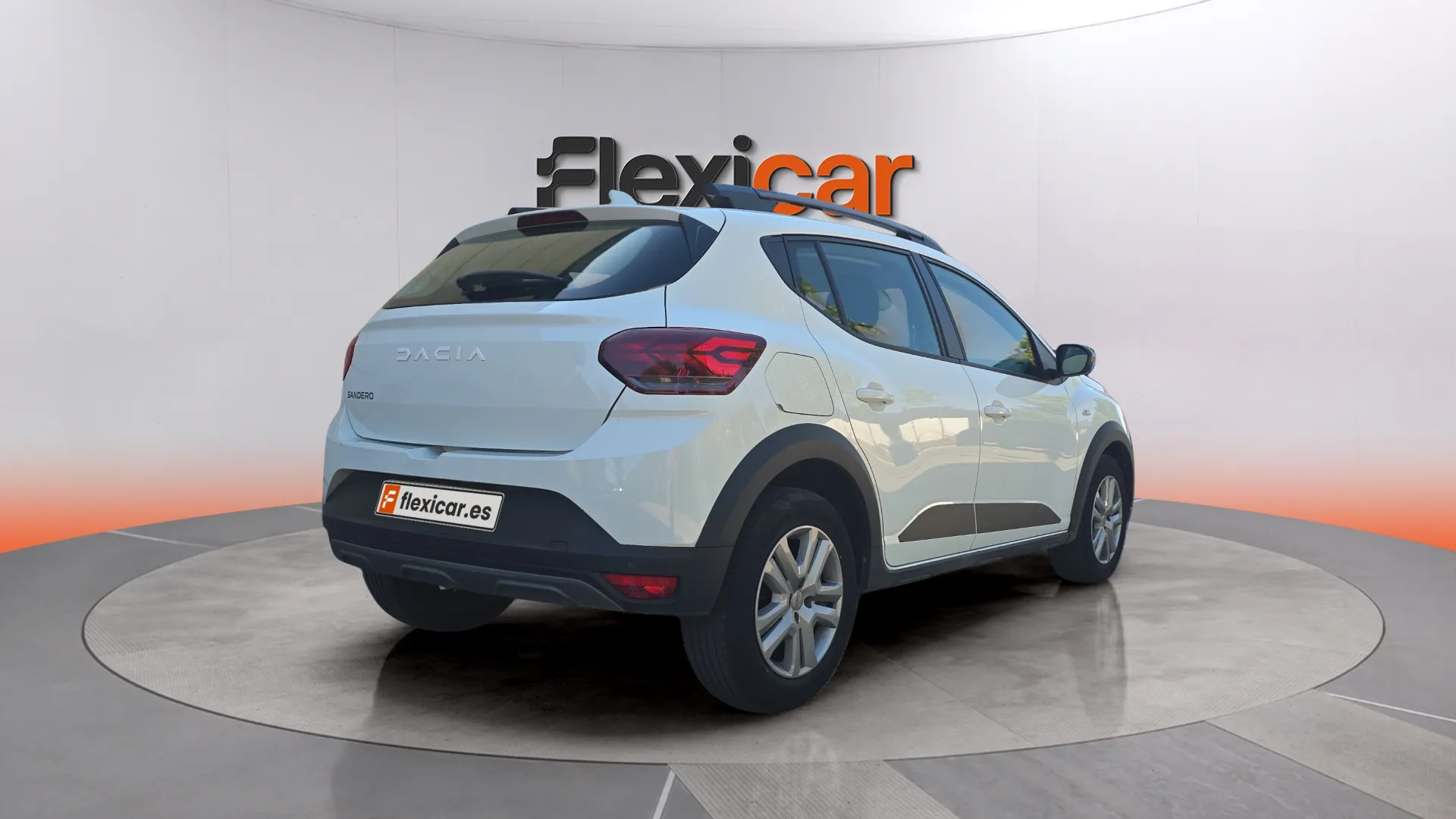 Dacia Sandero Stepway Essential TCe (90V) - foto 9