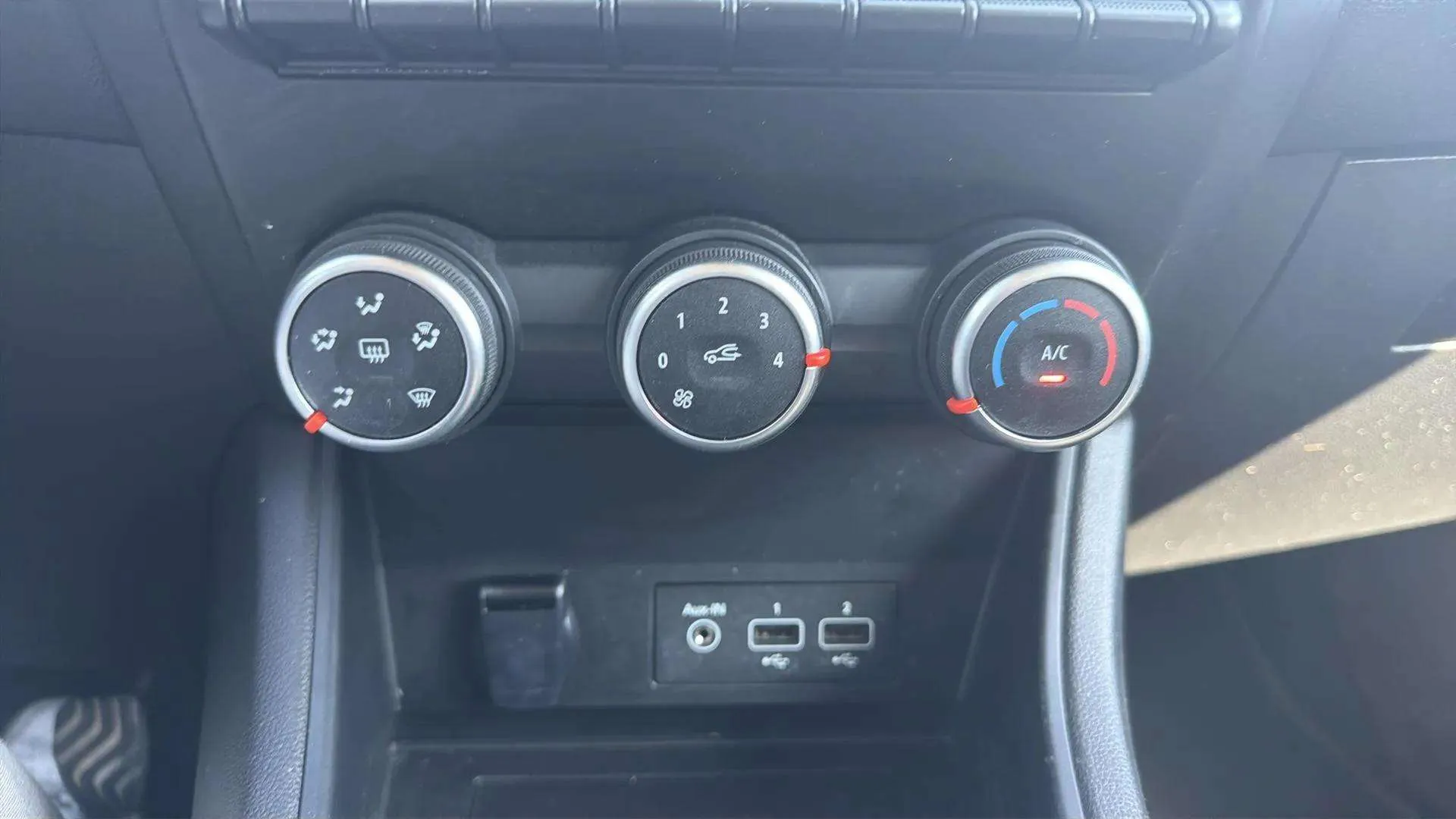 Renault Captur equilibre TCe - foto 22