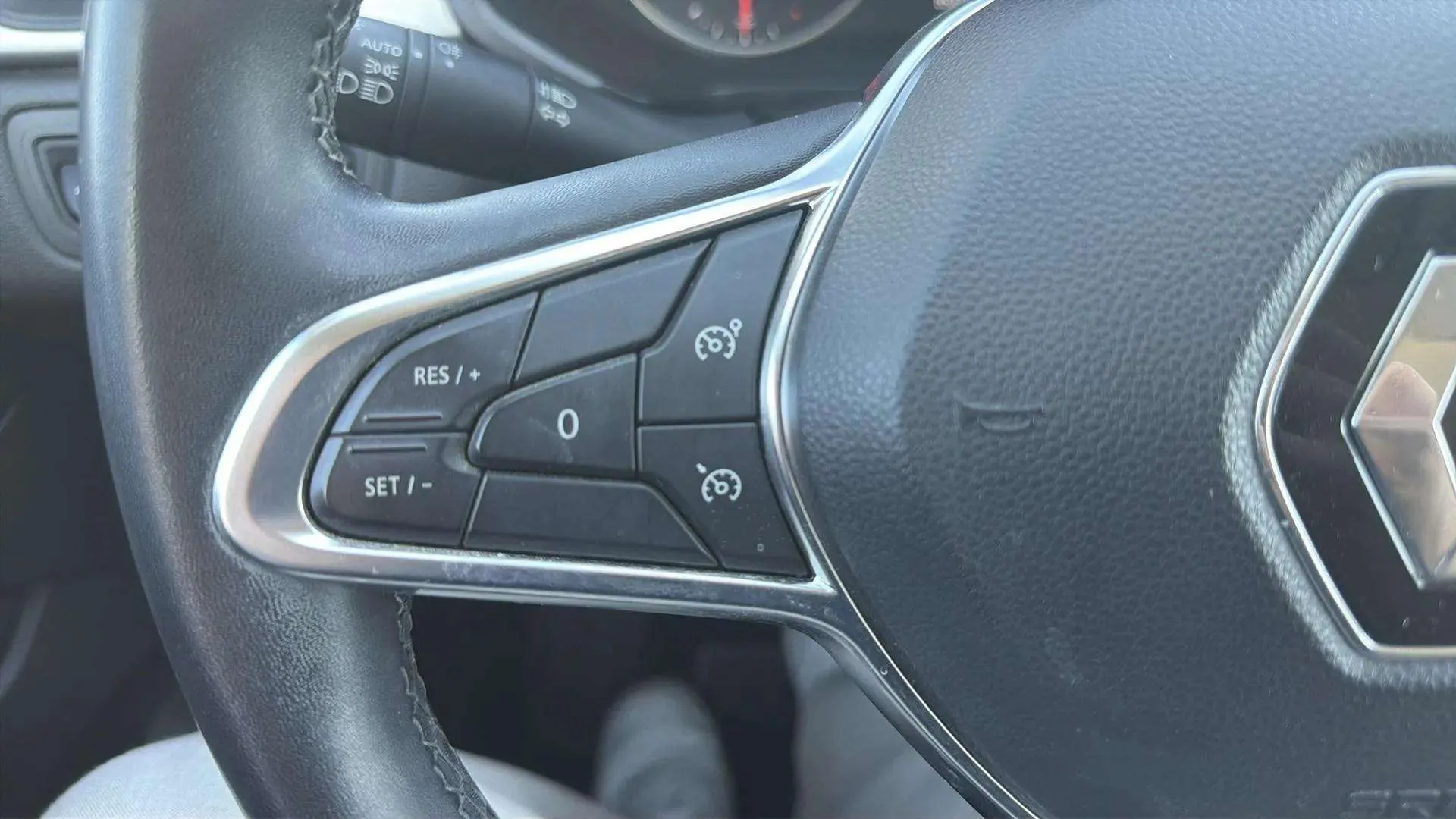 Renault Captur equilibre TCe - foto 13