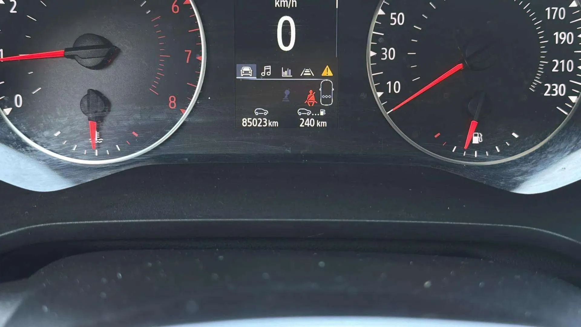 Renault Captur equilibre TCe - foto 12