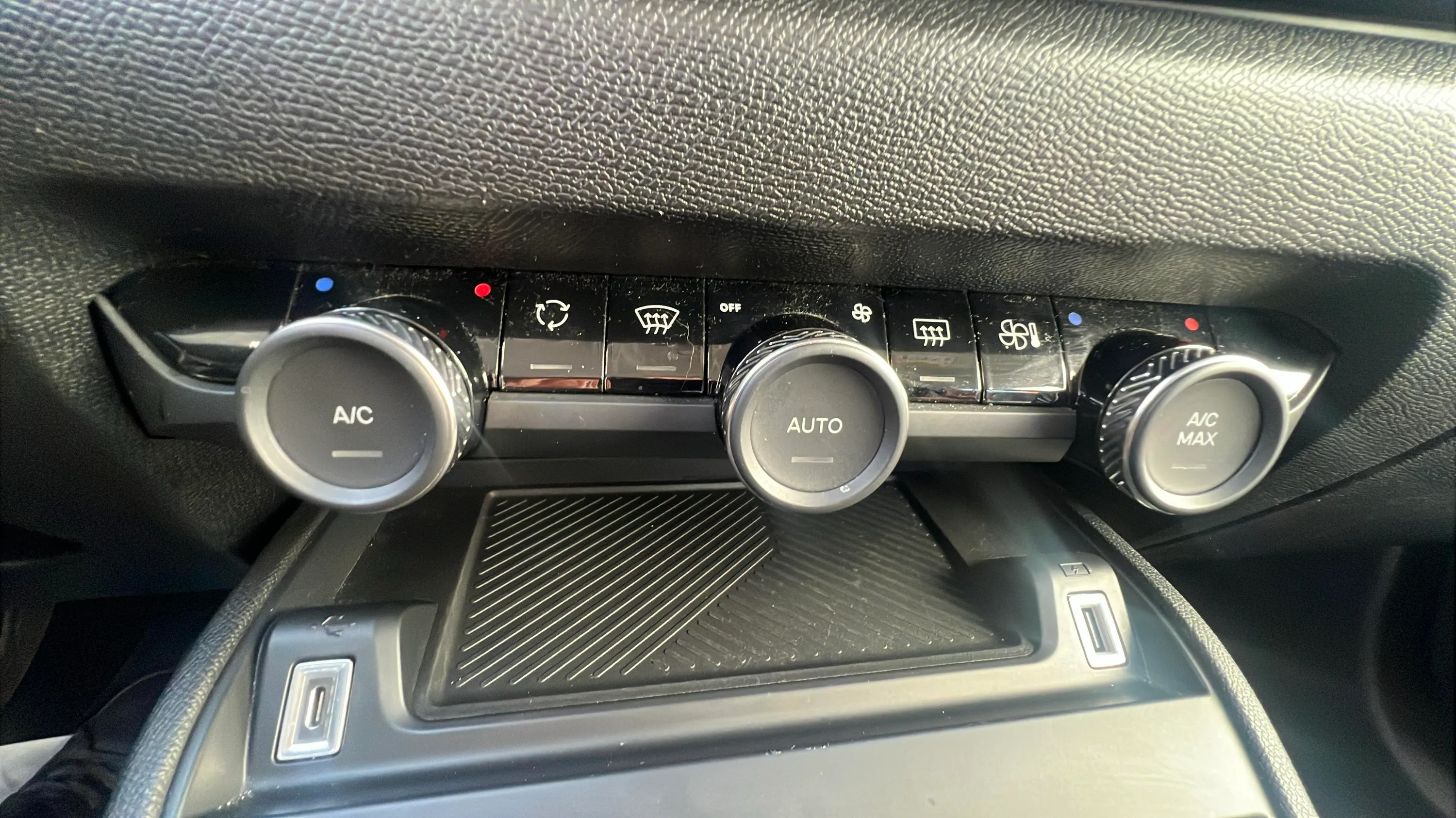 Citroën C4 X Hybrid 136 e-DCS6 Plus - foto 18