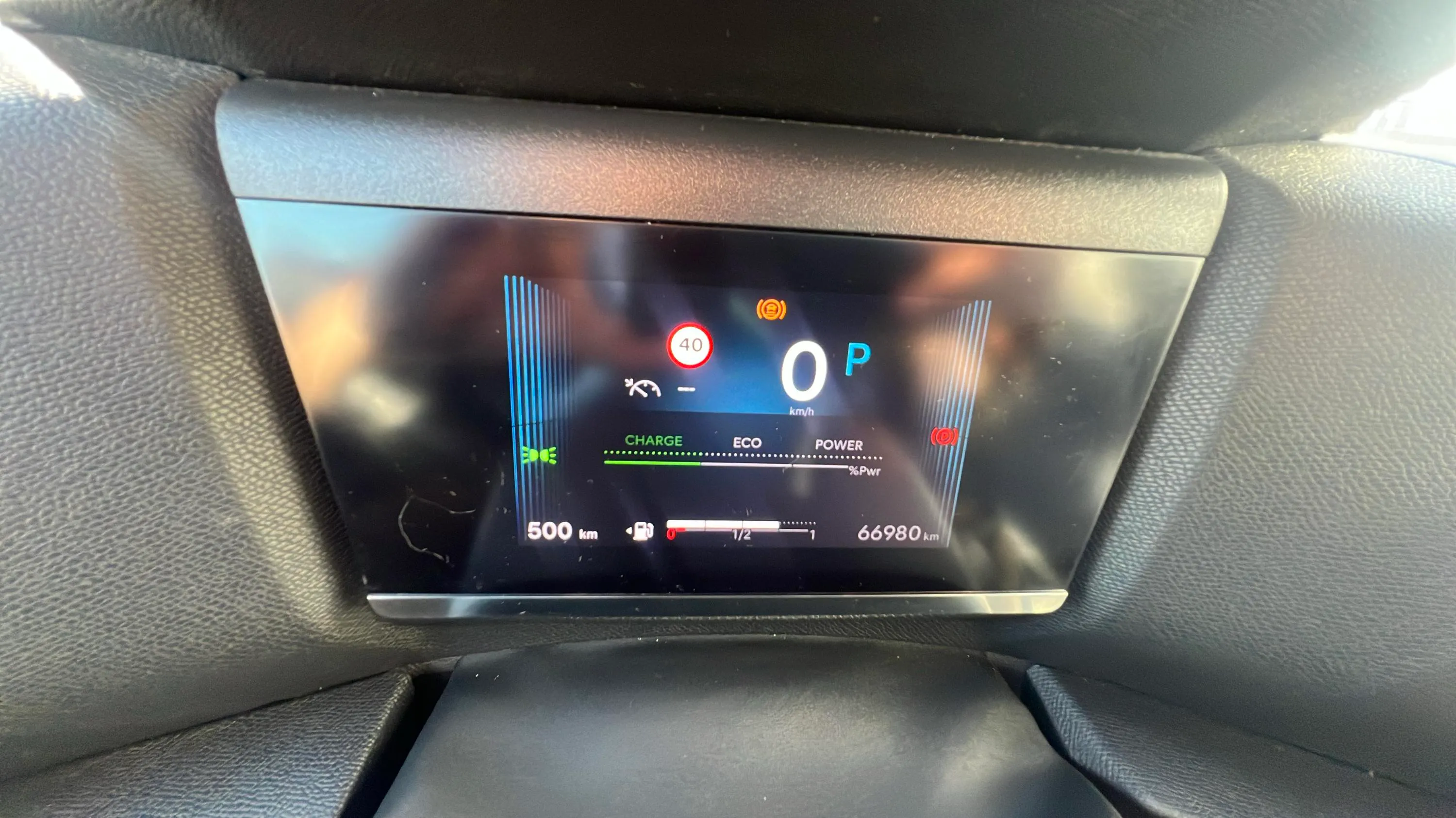 Citroën C4 X Hybrid 136 e-DCS6 Plus - foto 17