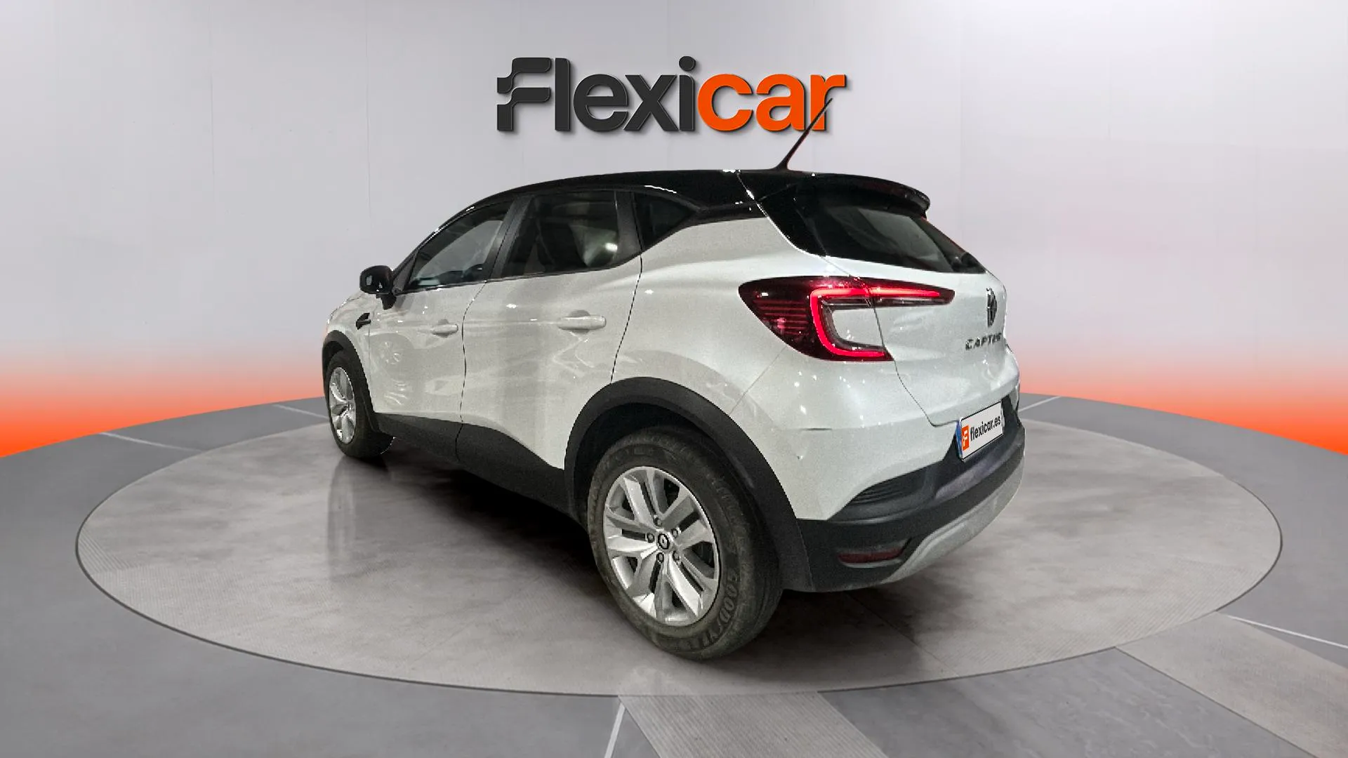Renault Captur equilibre TCe - foto 4