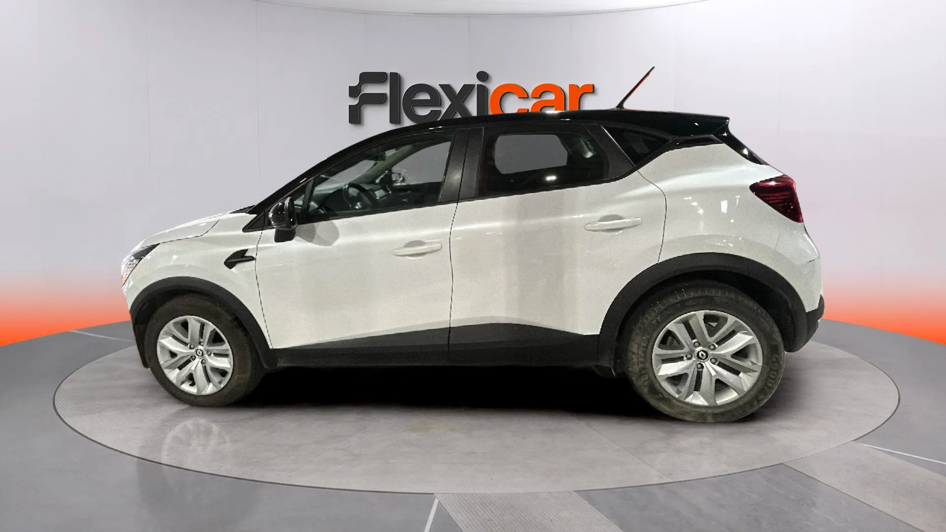 Renault Captur equilibre TCe - foto 8