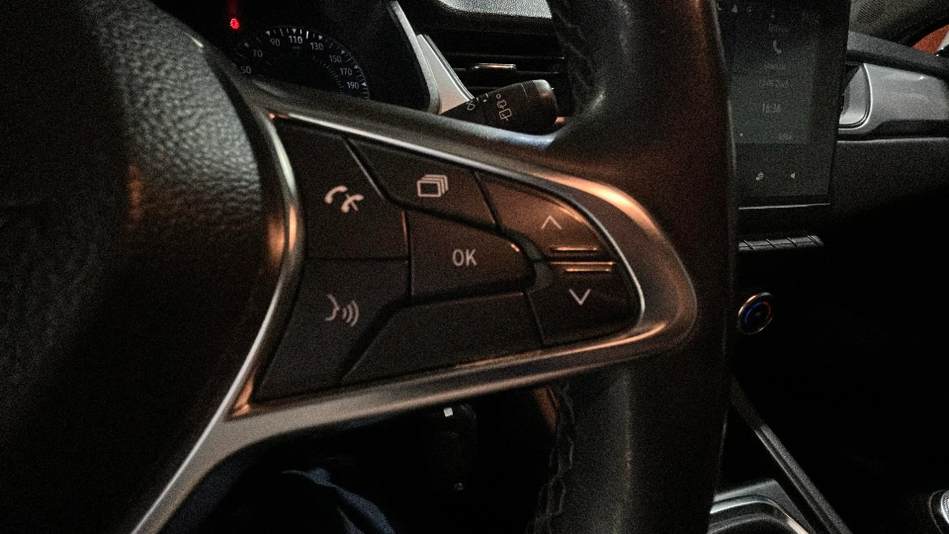 Renault Captur equilibre TCe - foto 19