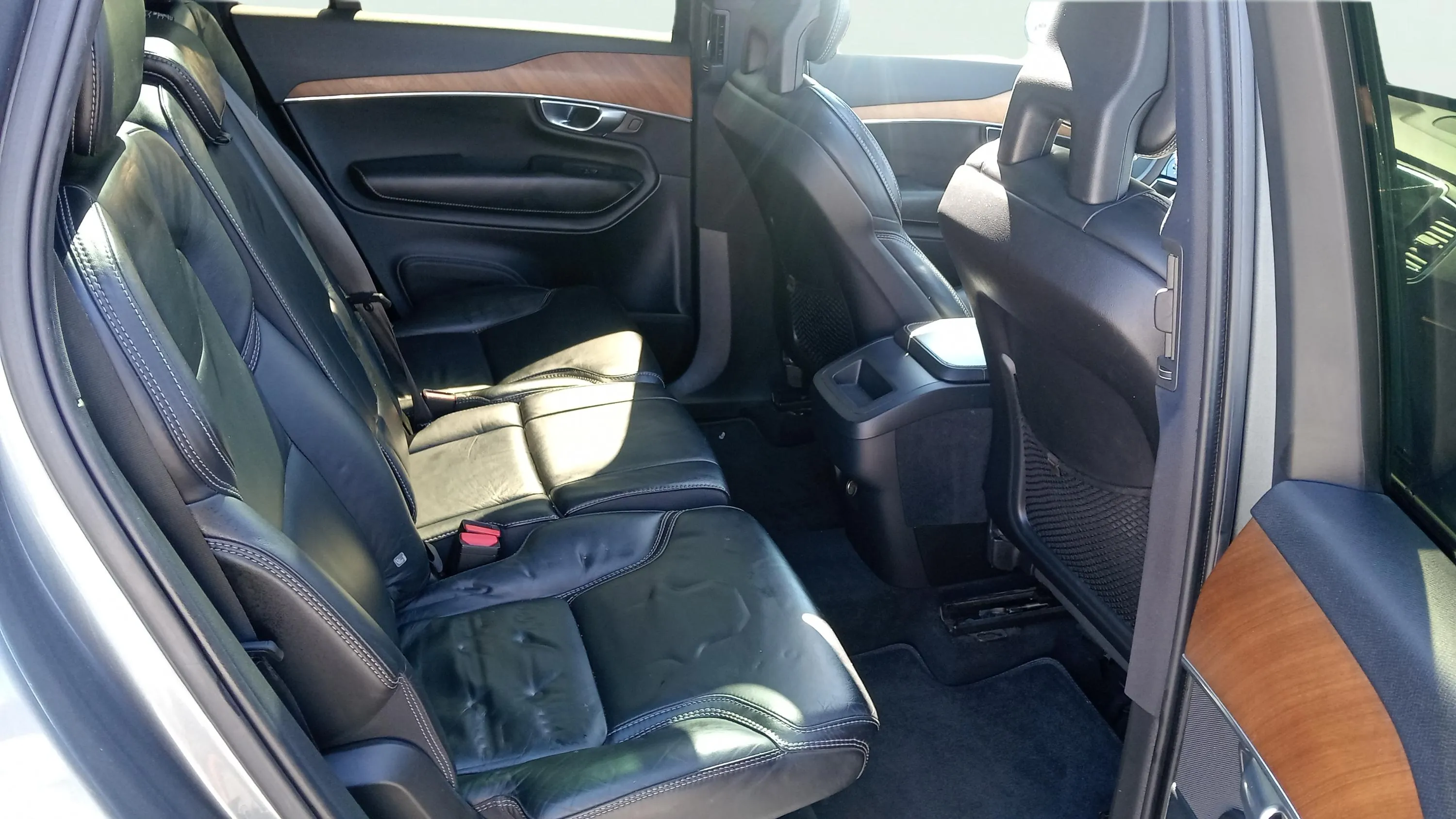 Volvo XC90 2.0 D5 AWD Inscription - foto 18