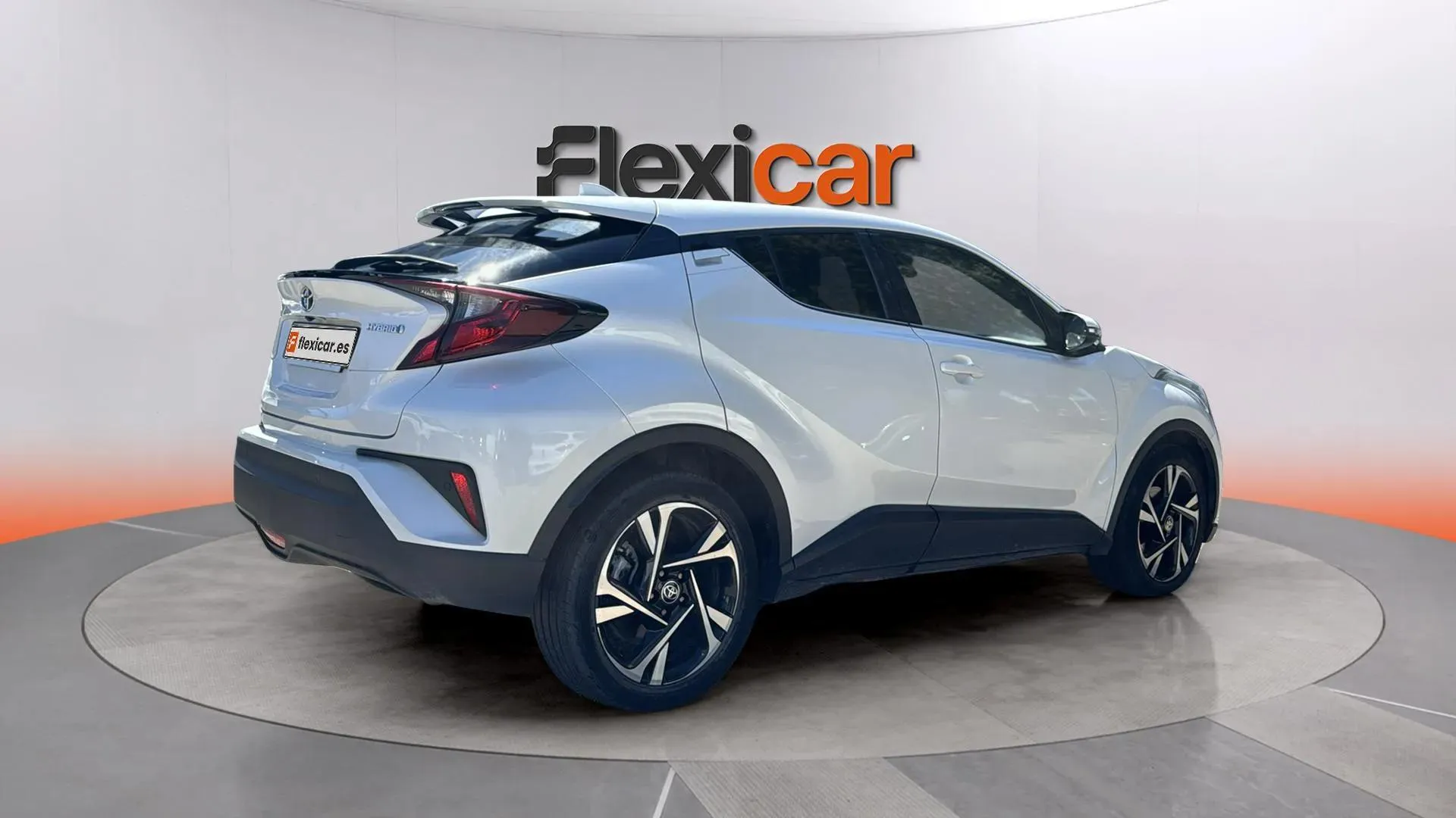 Toyota C-HR 1.8 125H Active - foto 7