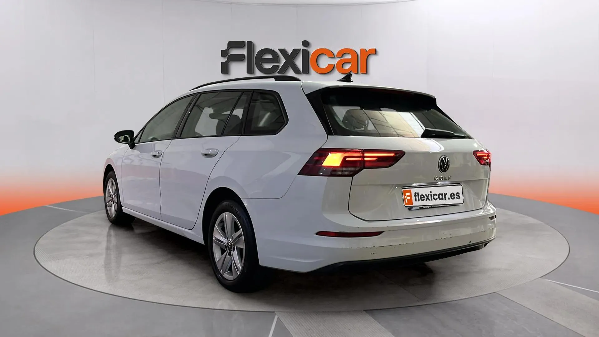 Volkswagen Golf 2.0 TDI - foto 5