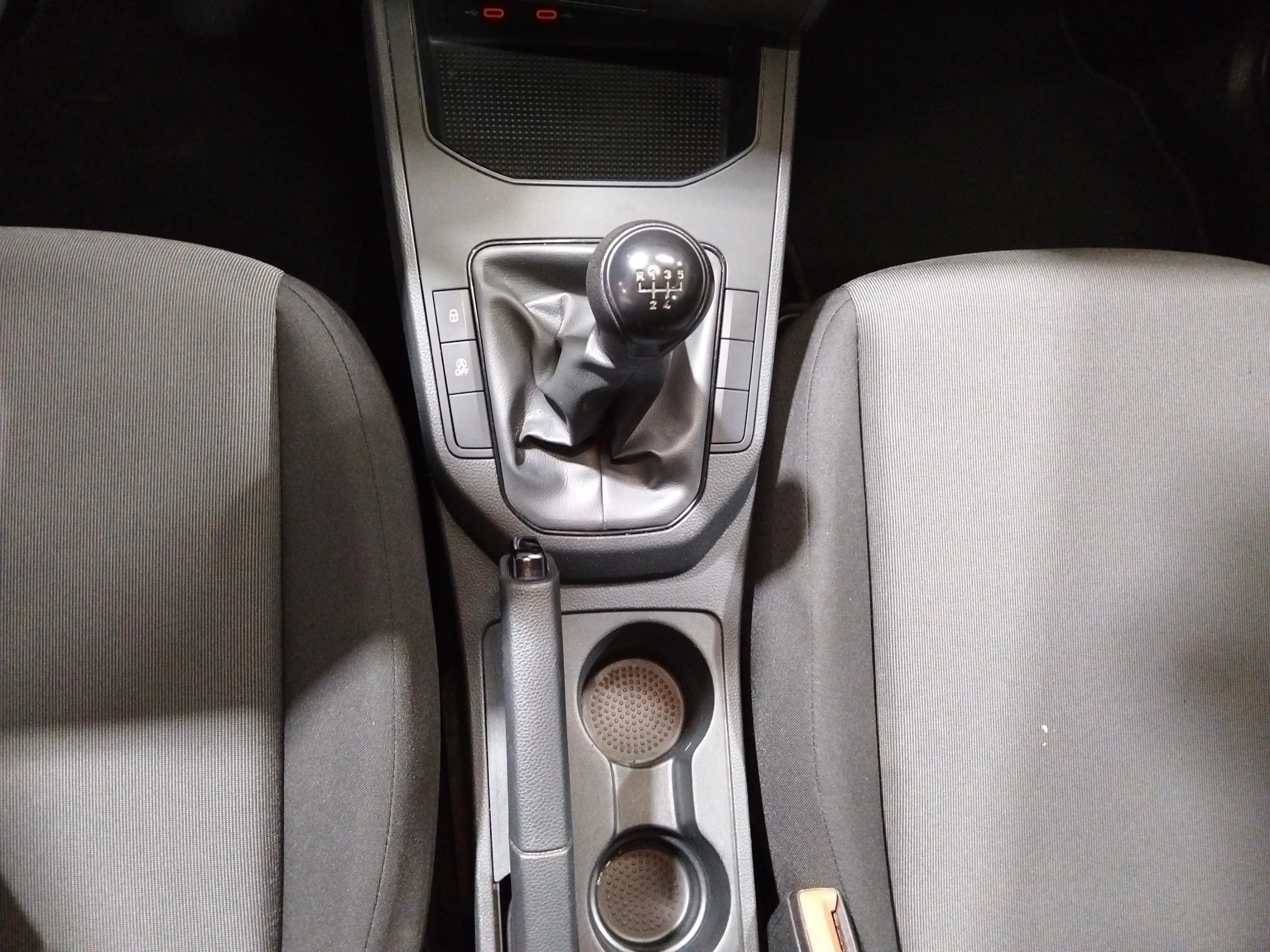 SEAT Ibiza 1.0 MPI Reference - foto 20