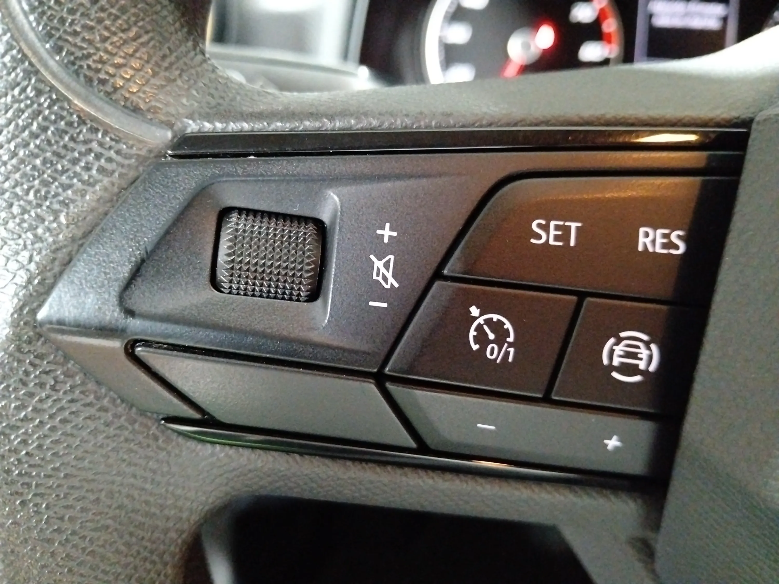 SEAT Ibiza 1.0 MPI Reference - foto 24