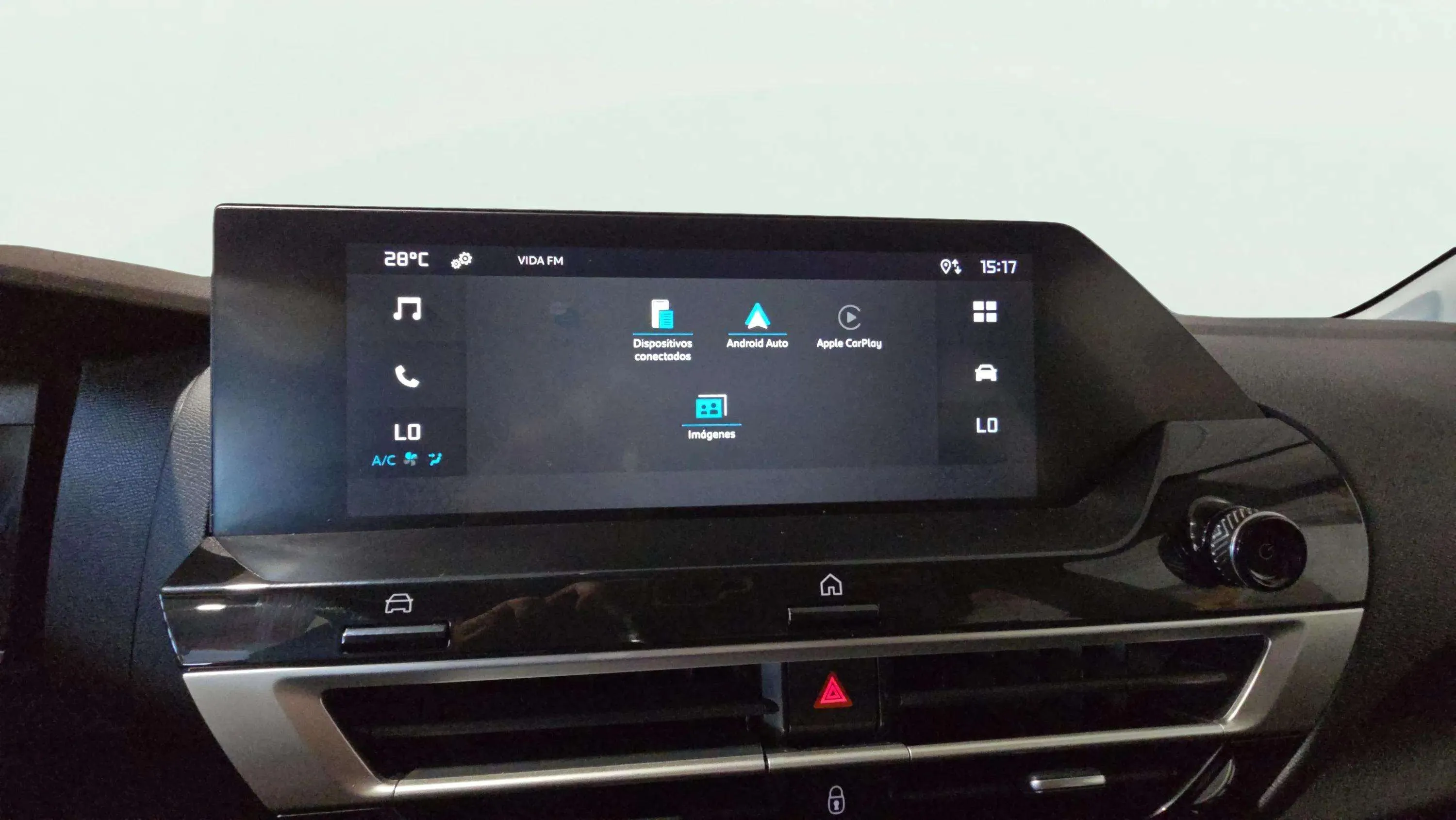 Citroën C4 X Hybrid 136 e-DCS6 Plus - foto 15