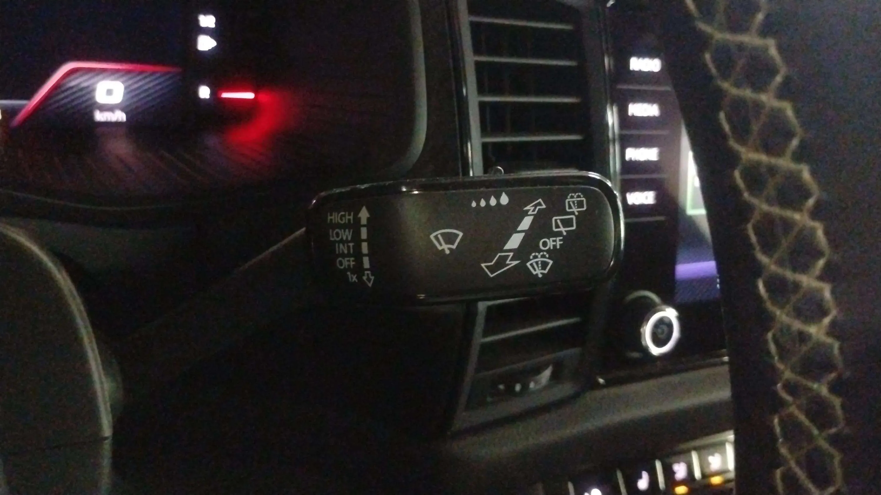 Škoda Kodiaq 2.0 TDI DSG 4x2 Sportline - foto 24