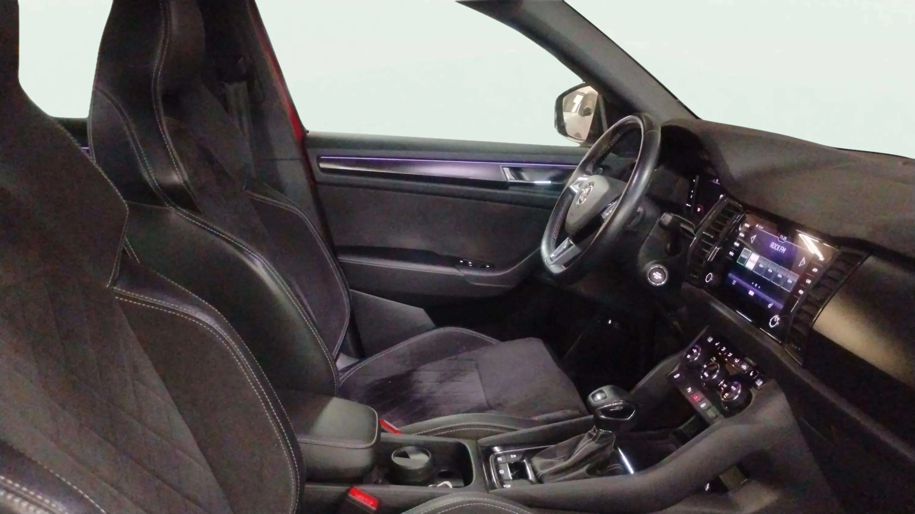 Škoda Kodiaq 2.0 TDI DSG 4x2 Sportline - foto 9