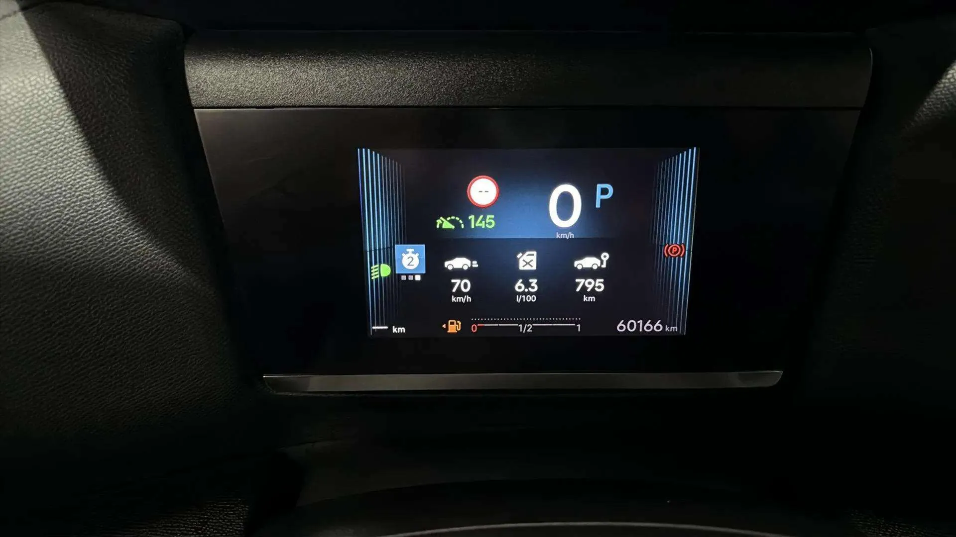 Citroën C4 X Hybrid 136 e-DCS6 Plus - foto 9