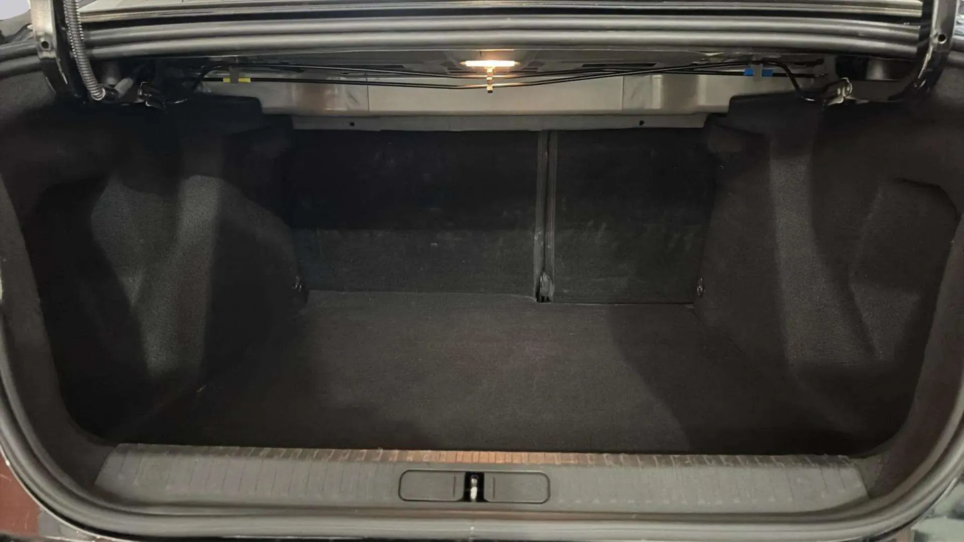 Citroën C4 X Hybrid 136 e-DCS6 Plus - foto 23