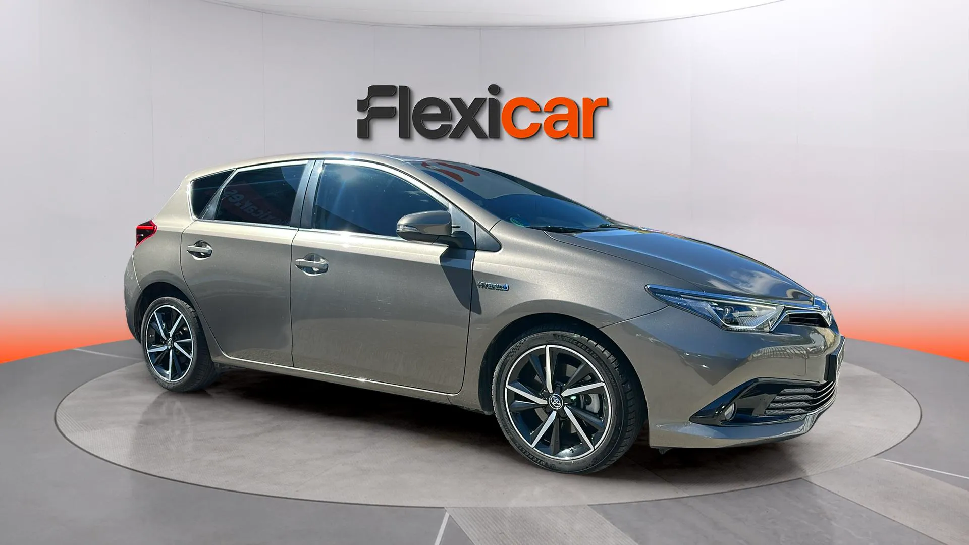 Toyota Auris 1.8 140H Hybrid Feel! - foto 2