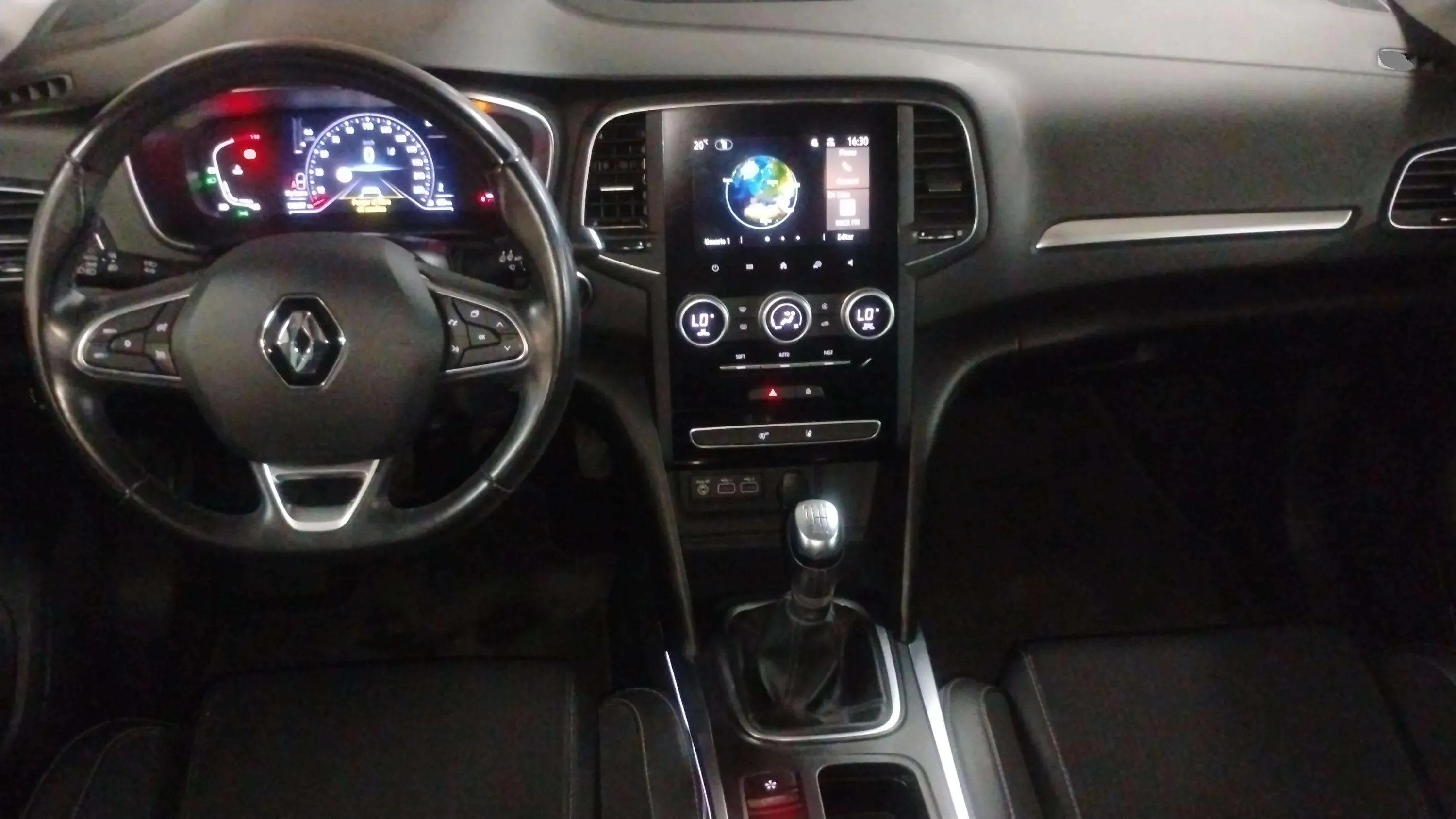 Renault Mégane Bose Blue dCi - foto 18