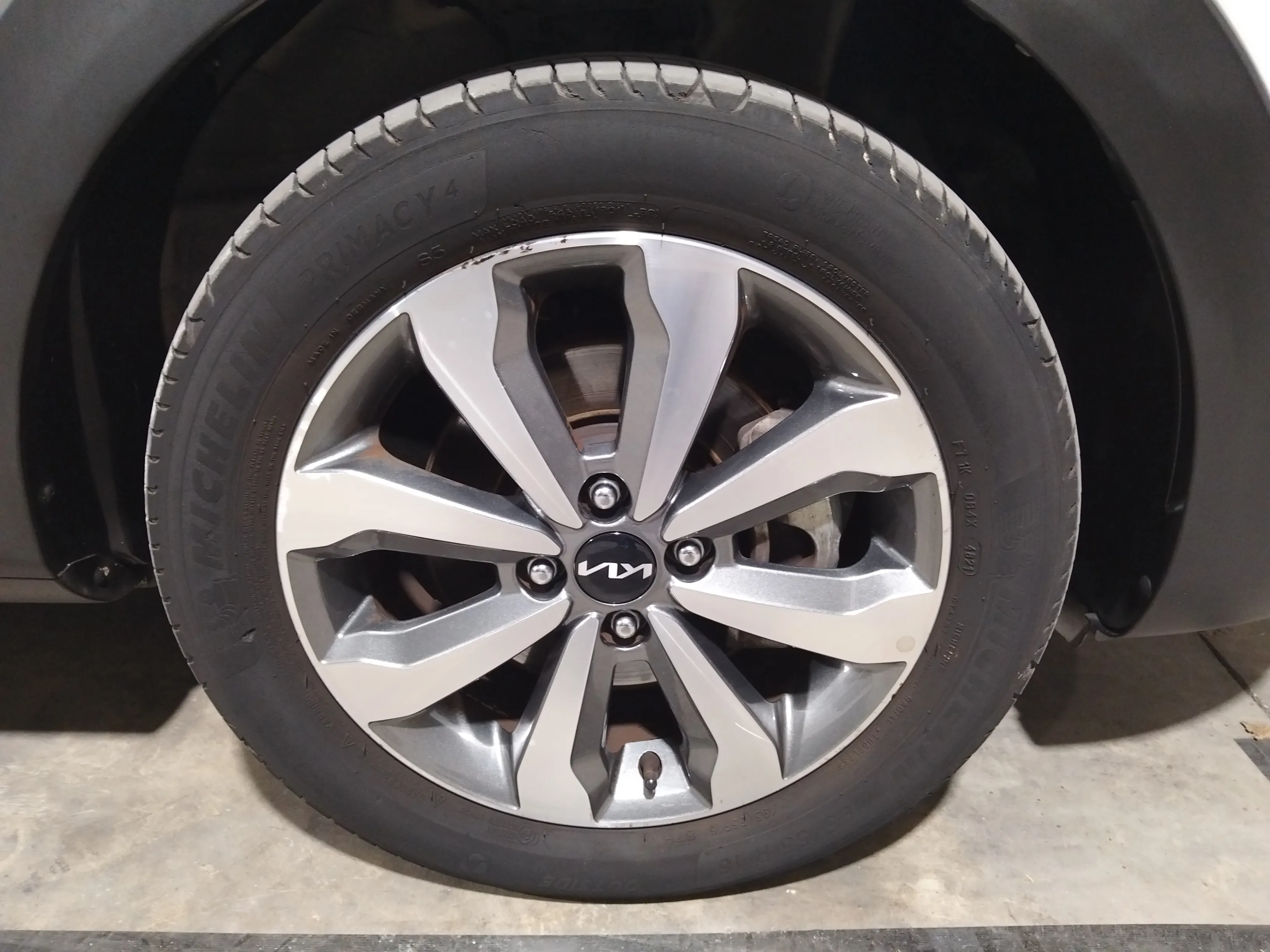 Kia Stonic 1.0 T-GDi MHEV iMT Drive - foto 17