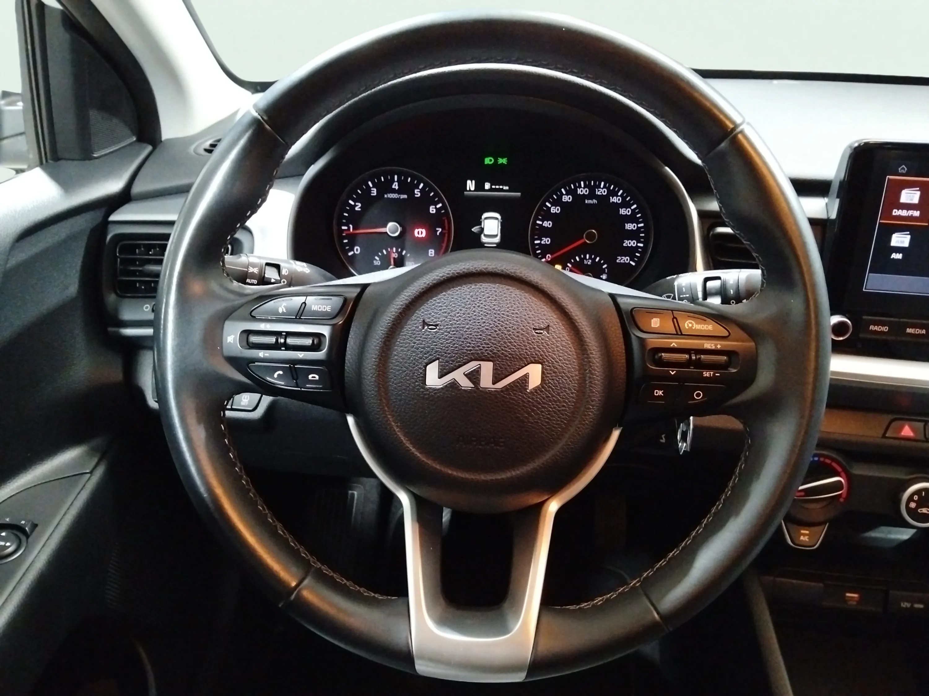 Kia Stonic 1.0 T-GDi MHEV iMT Drive - foto 10