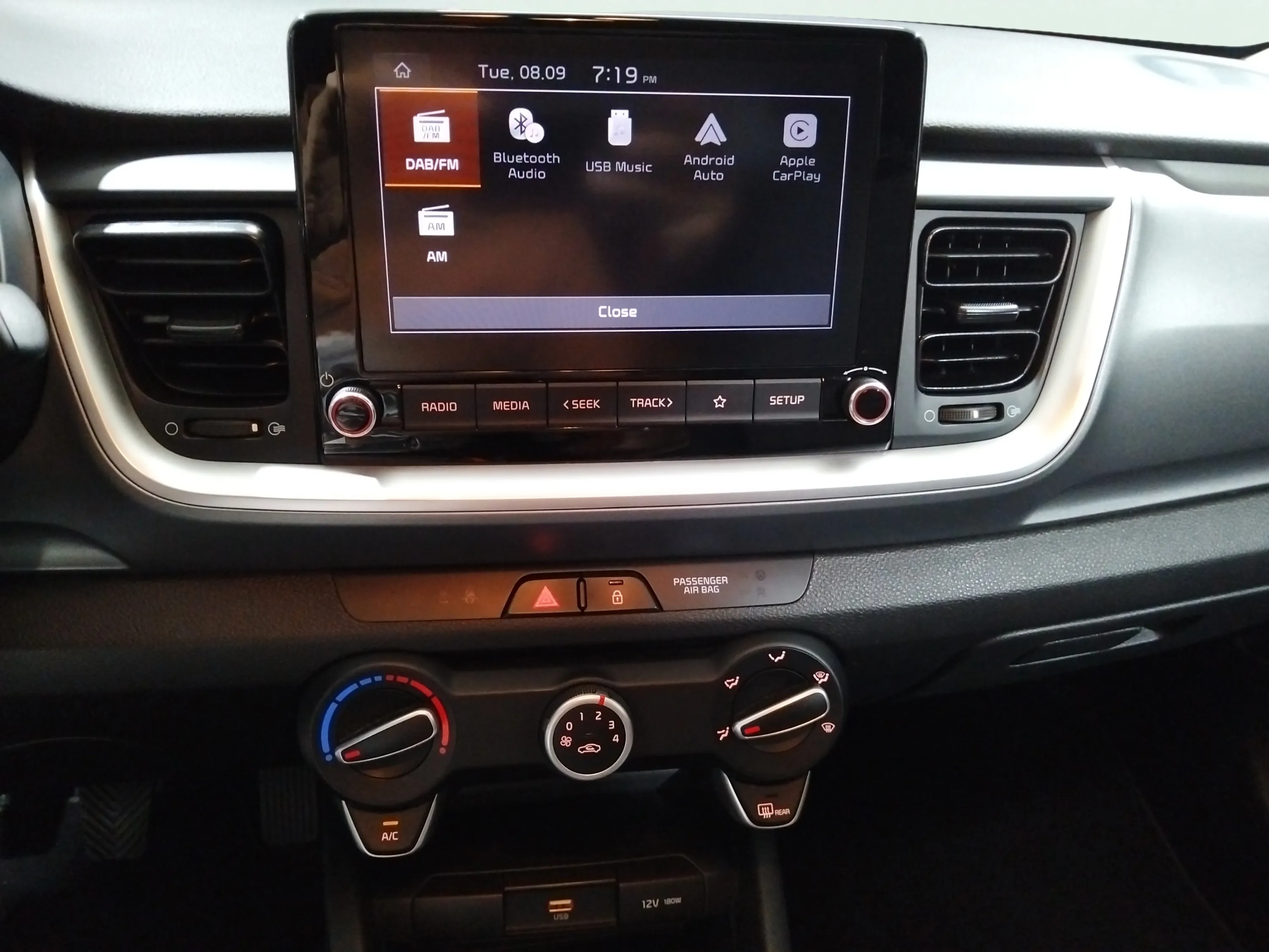 Kia Stonic 1.0 T-GDi MHEV iMT Drive - foto 21
