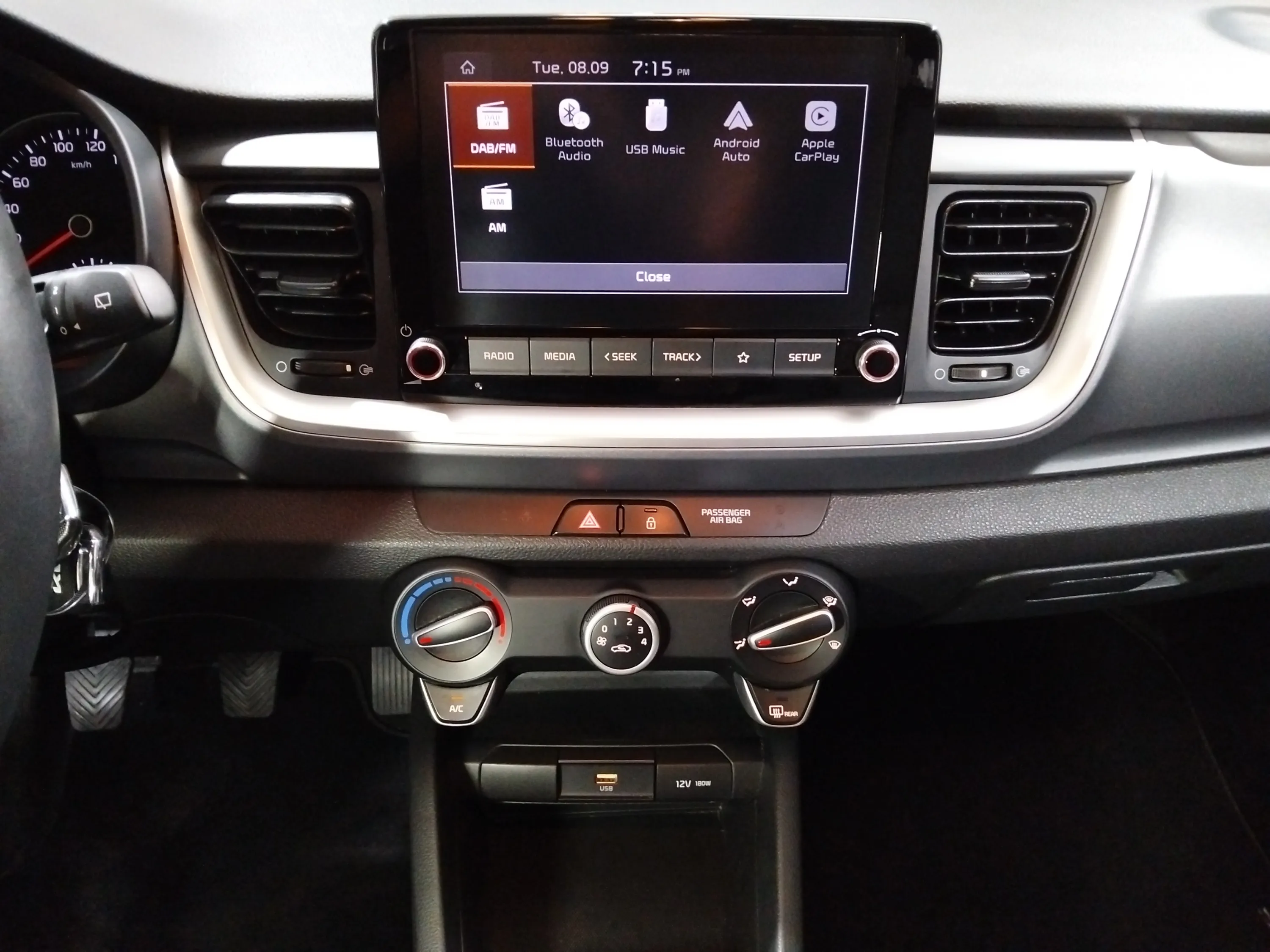 Kia Stonic 1.0 T-GDi MHEV iMT Drive - foto 12