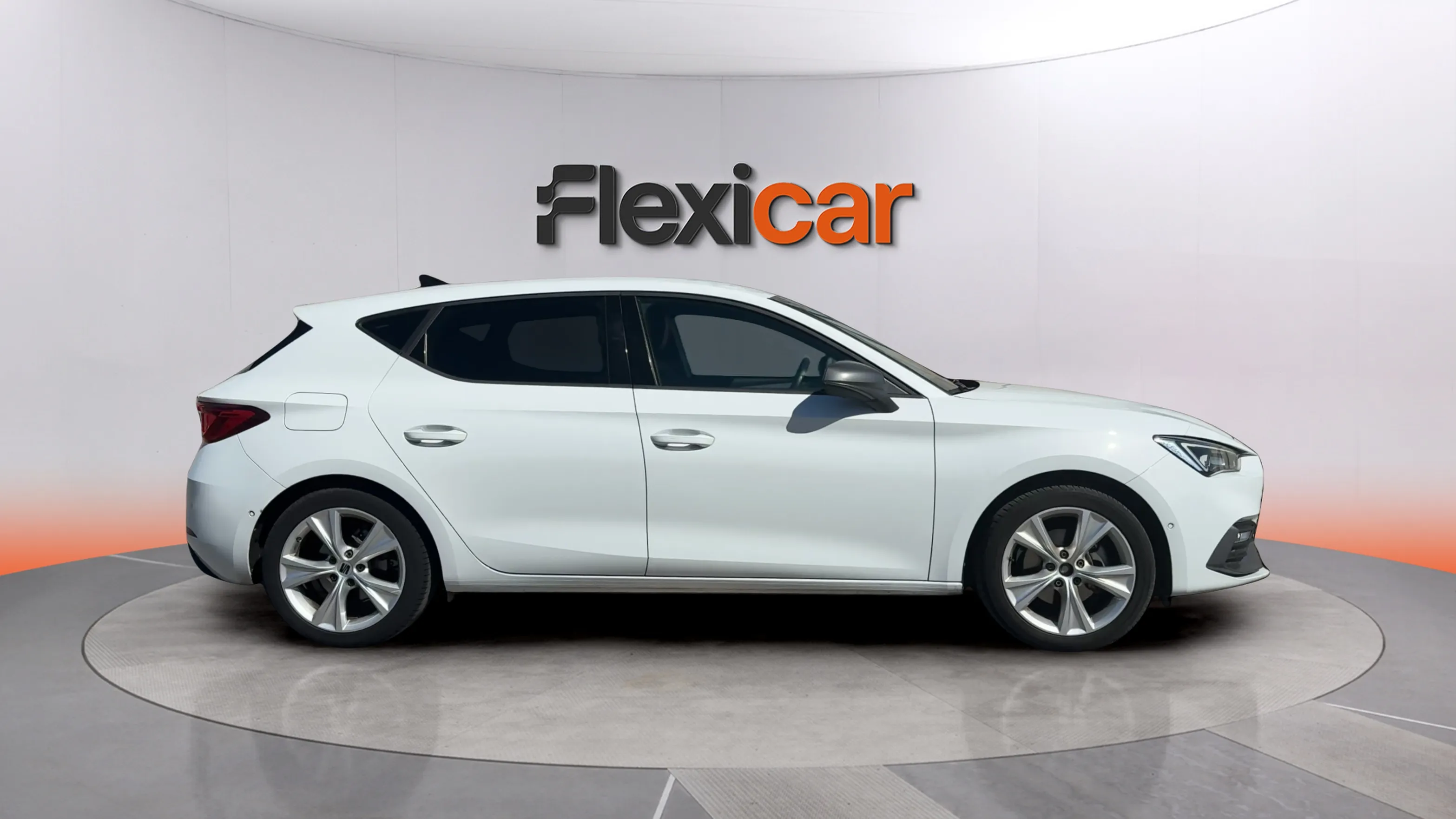 SEAT León 1.0 TSI FR 25 Aniversario - foto 8