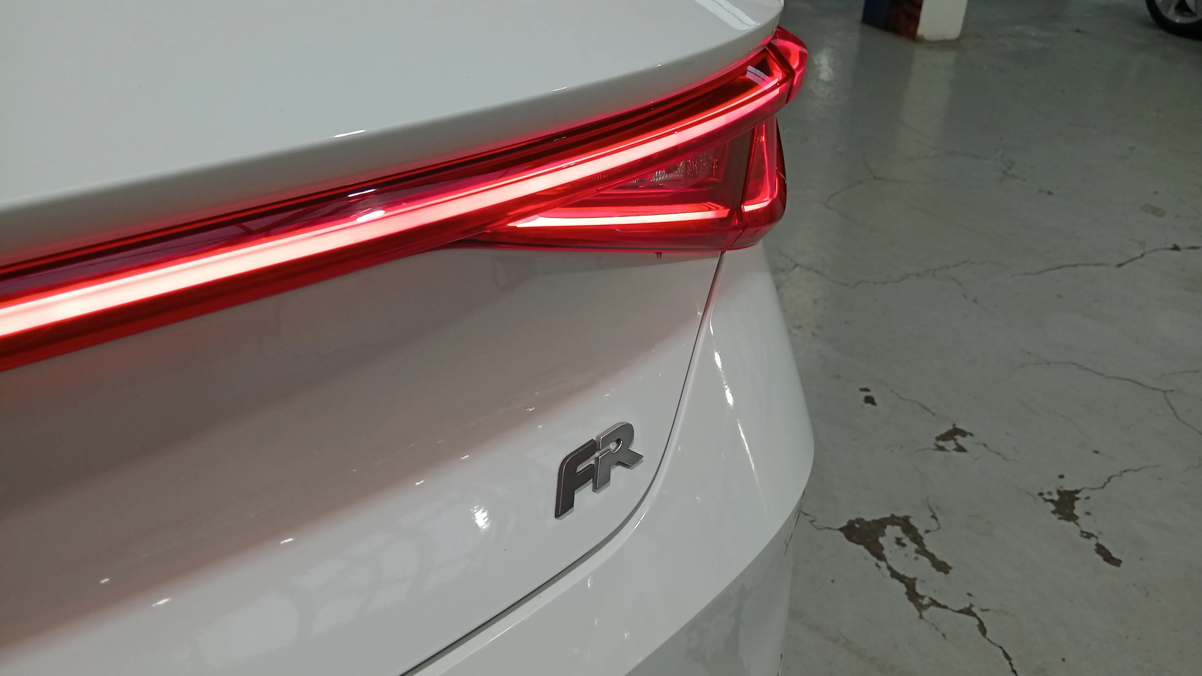 SEAT León 1.0 TSI FR 25 Aniversario - foto 9