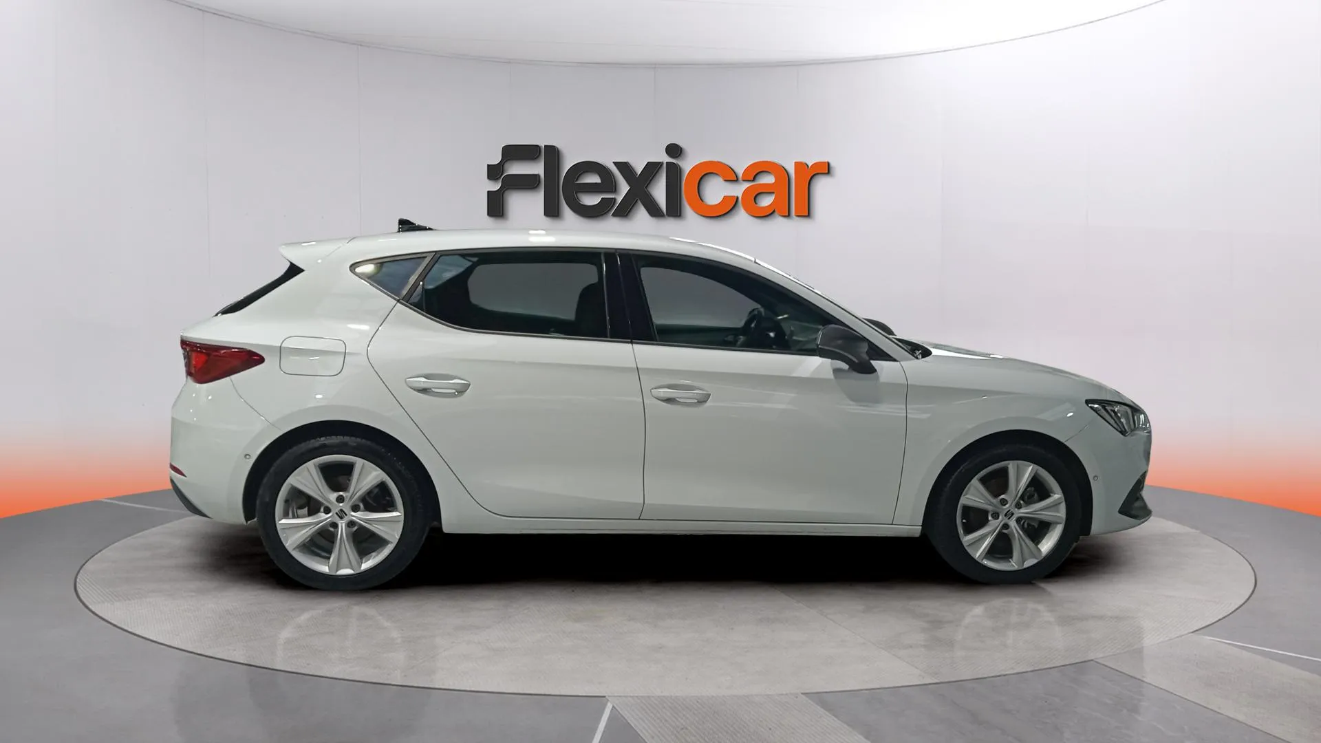 SEAT León 1.0 TSI FR 25 Aniversario - foto 8