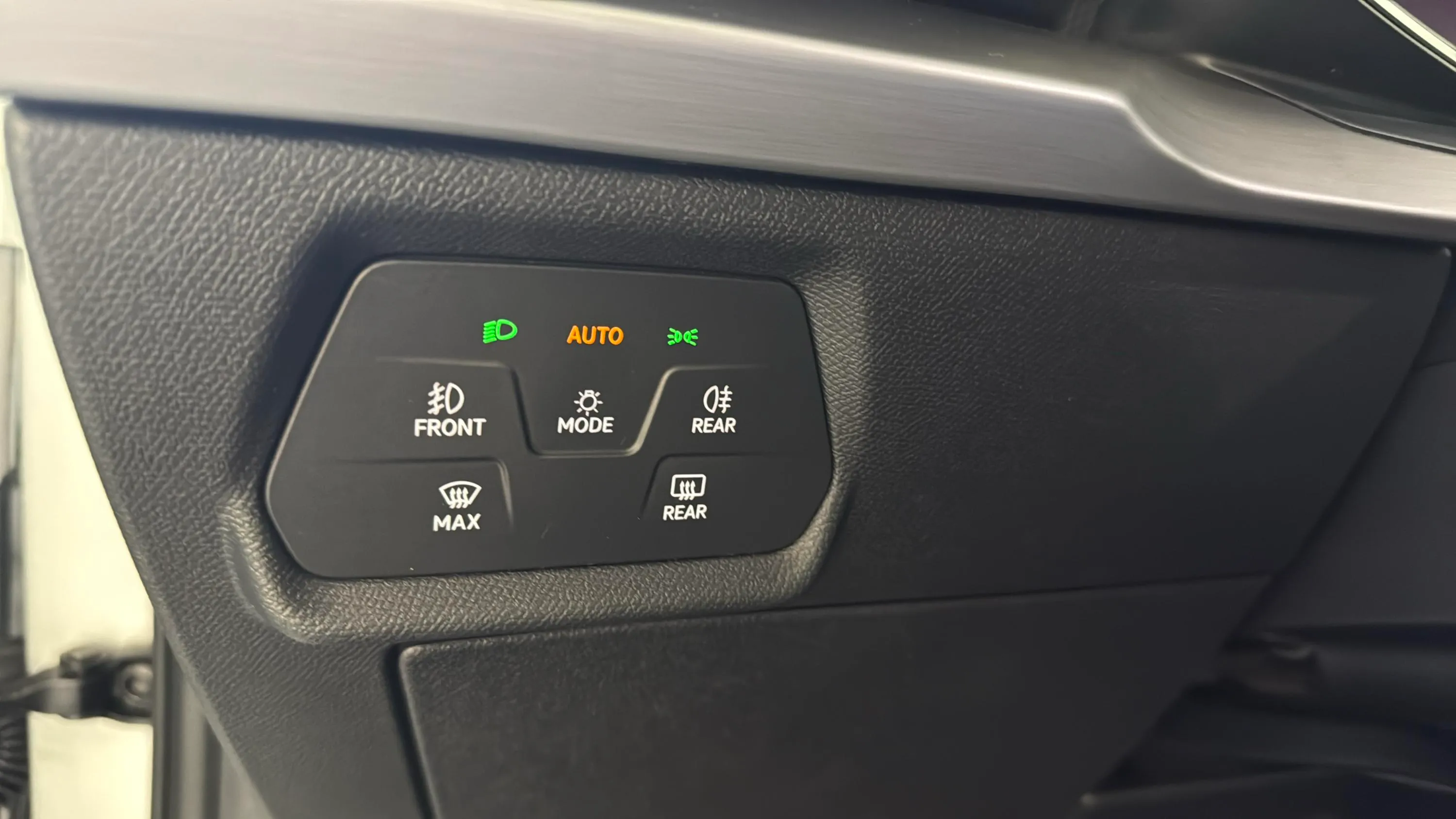 SEAT León 1.0 TSI FR 25 Aniversario - foto 19