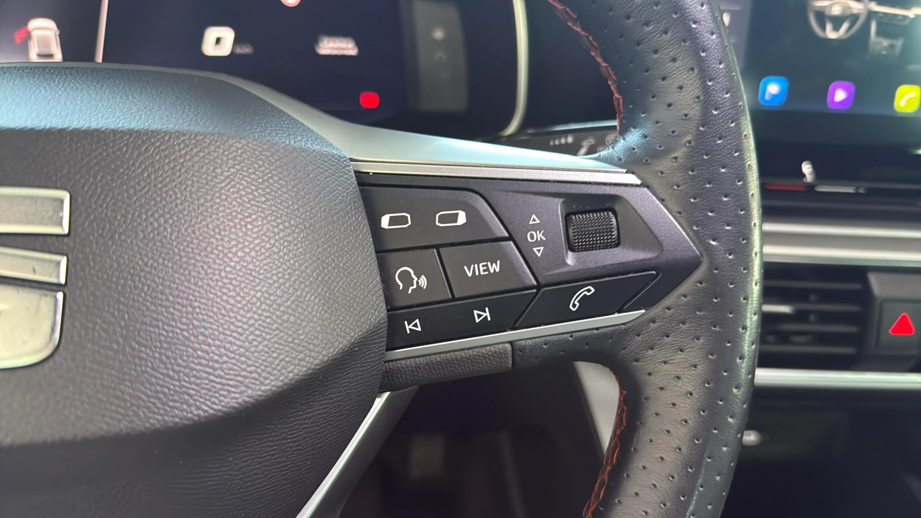 SEAT León 1.0 TSI FR 25 Aniversario - foto 18