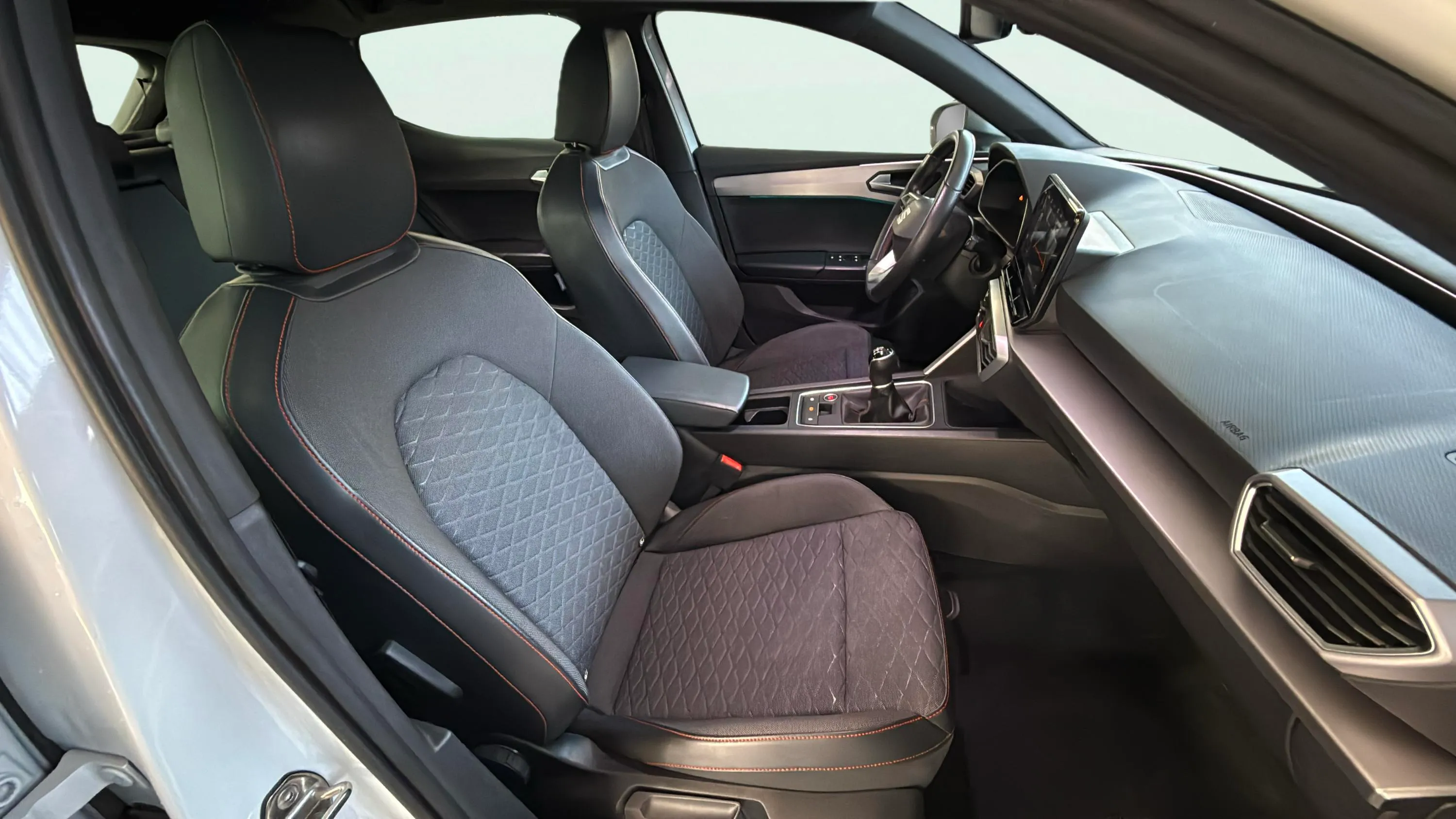 SEAT León 1.0 TSI FR 25 Aniversario - foto 10