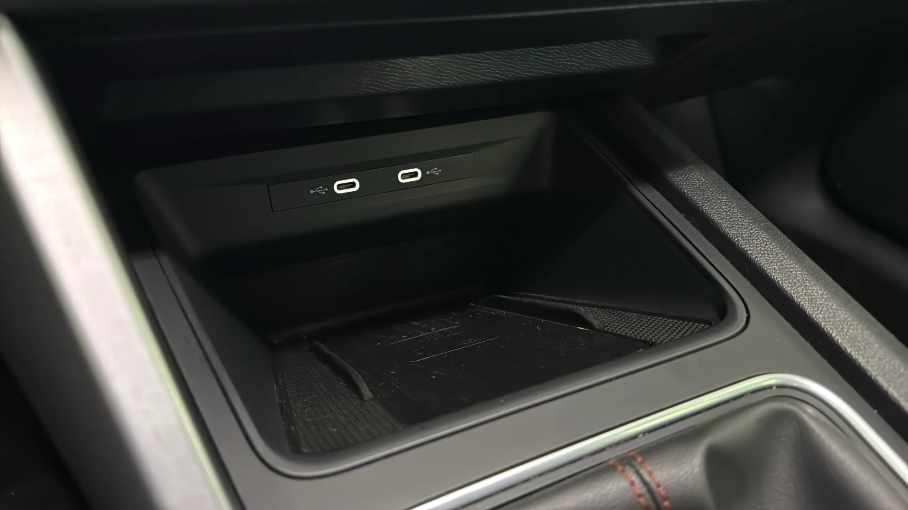 SEAT León 1.0 TSI FR 25 Aniversario - foto 21