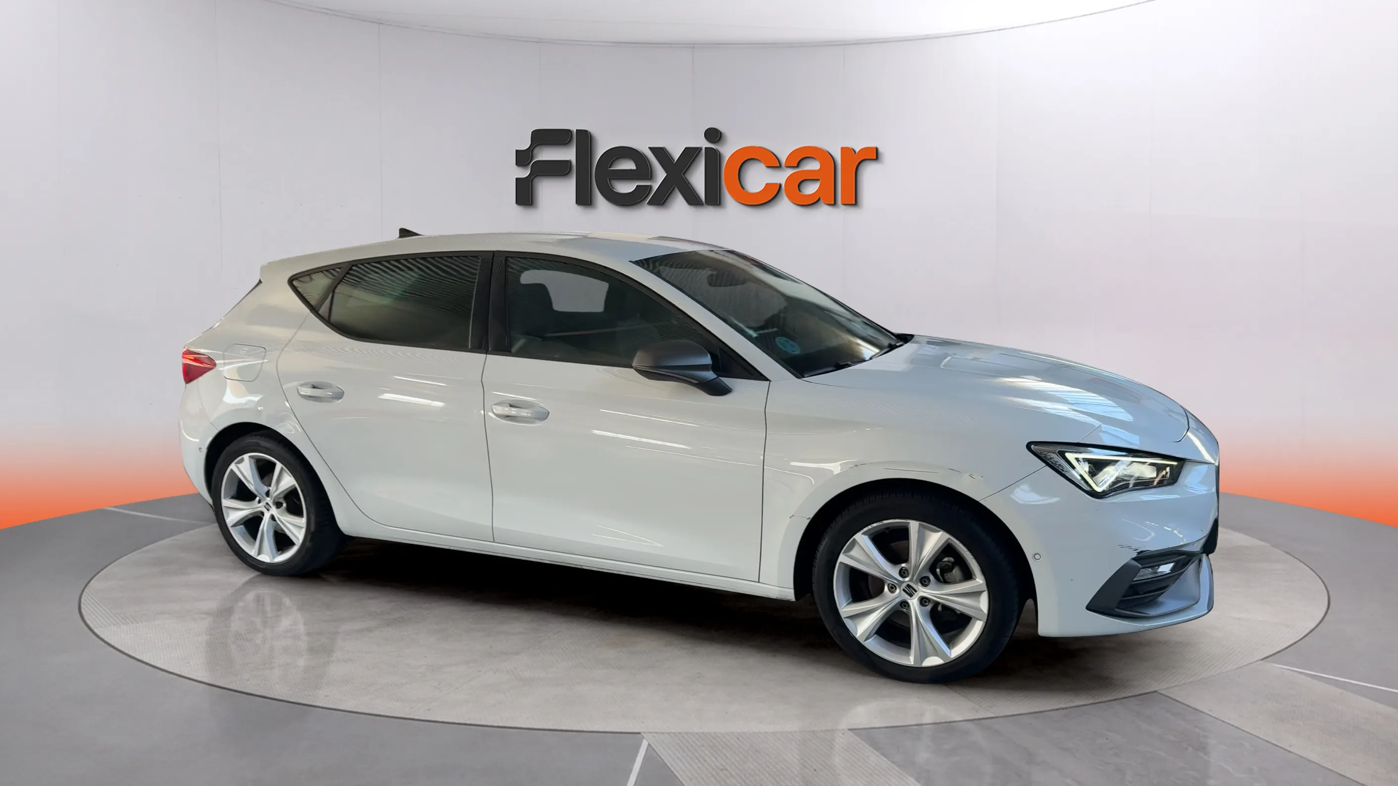 SEAT León 1.0 TSI FR 25 Aniversario - foto 1