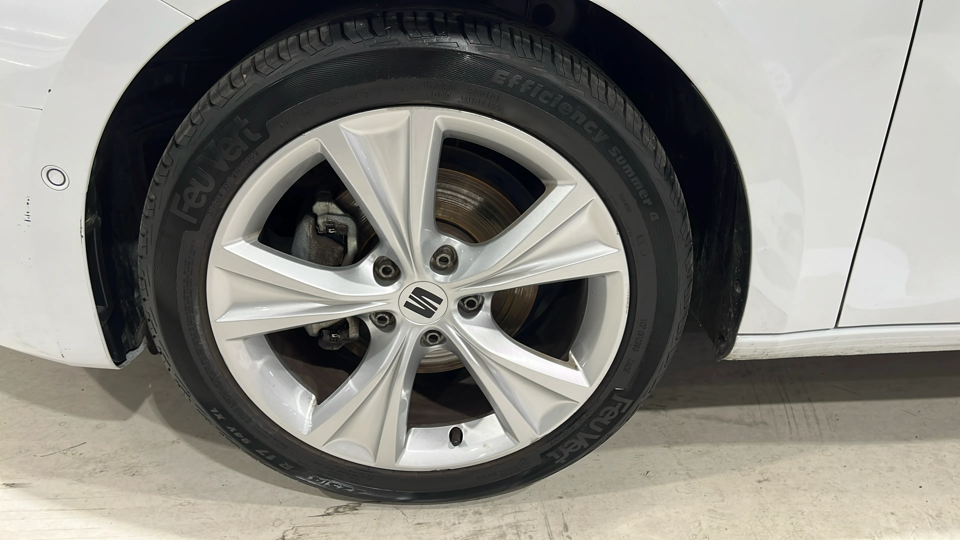 SEAT León 1.0 TSI FR 25 Aniversario - foto 29