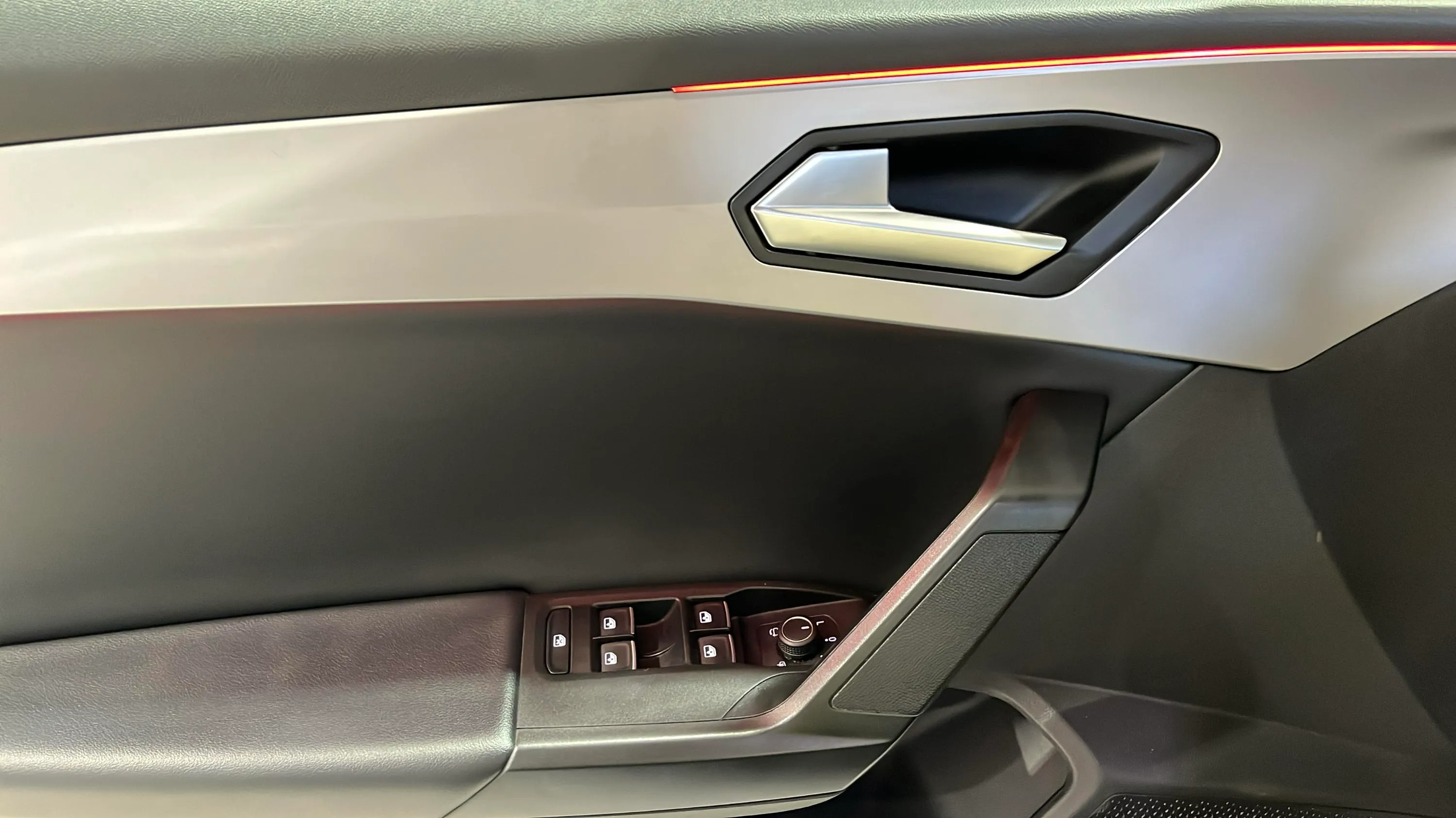 SEAT León 1.0 TSI FR 25 Aniversario - foto 14