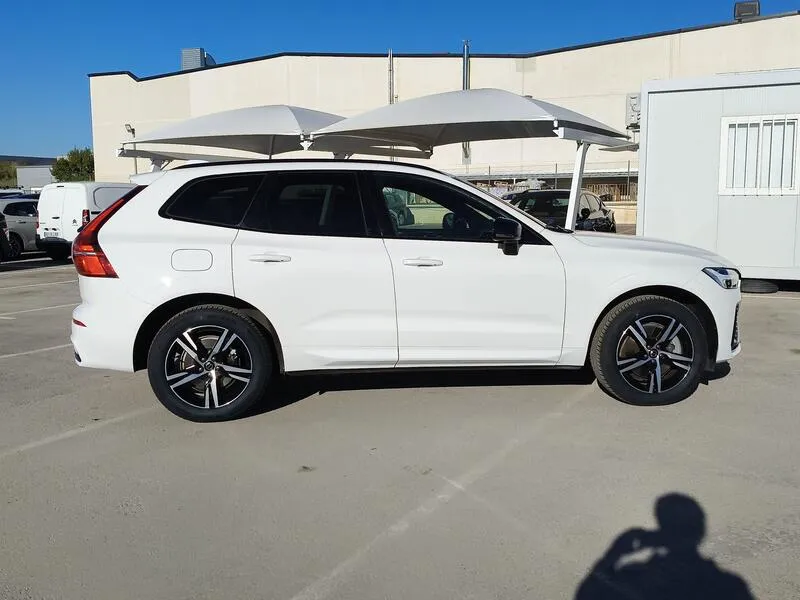 Volvo XC60 2.0 T6 AWD Recharge R-Design - foto 7