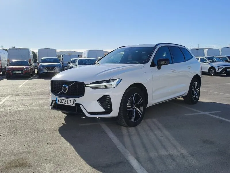 Volvo XC60 2.0 T6 AWD Recharge R-Design