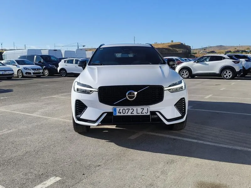 Volvo XC60 2.0 T6 AWD Recharge R-Design - foto 9