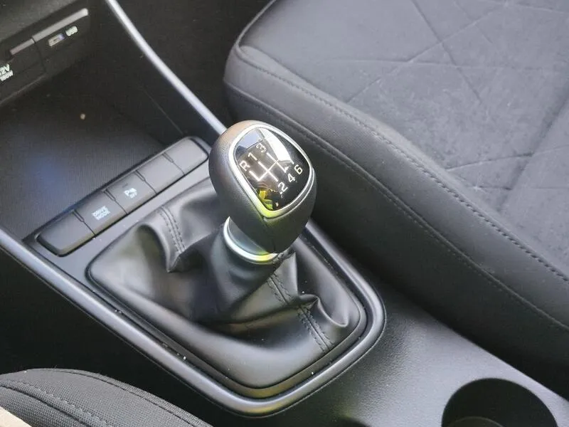 Hyundai Bayon 1.0 T-GDi 48V Maxx - foto 13