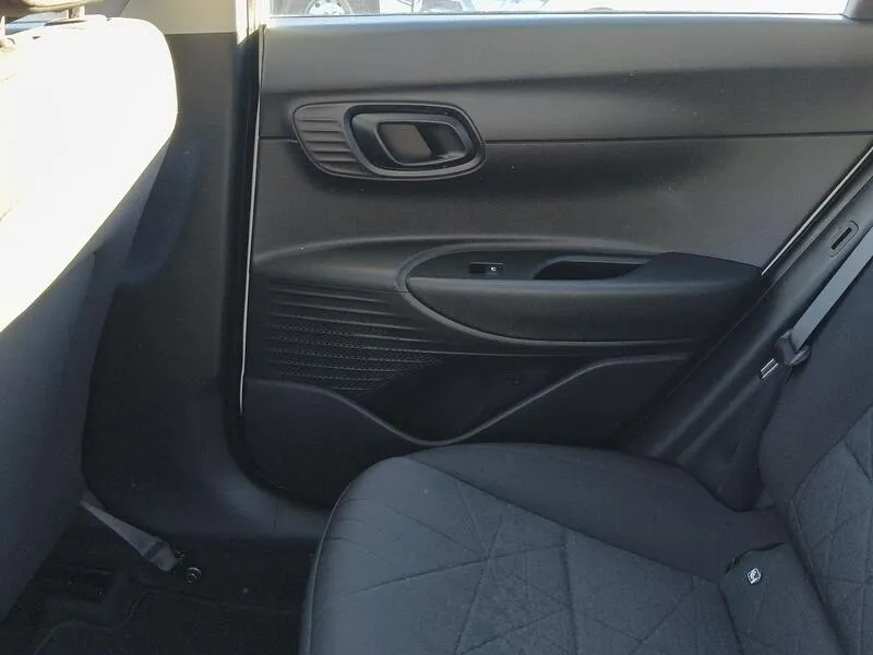 Hyundai Bayon 1.0 T-GDi 48V Maxx - foto 32