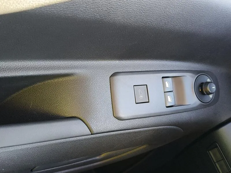 Citroën Berlingo BlueHDi 100 Club - foto 25