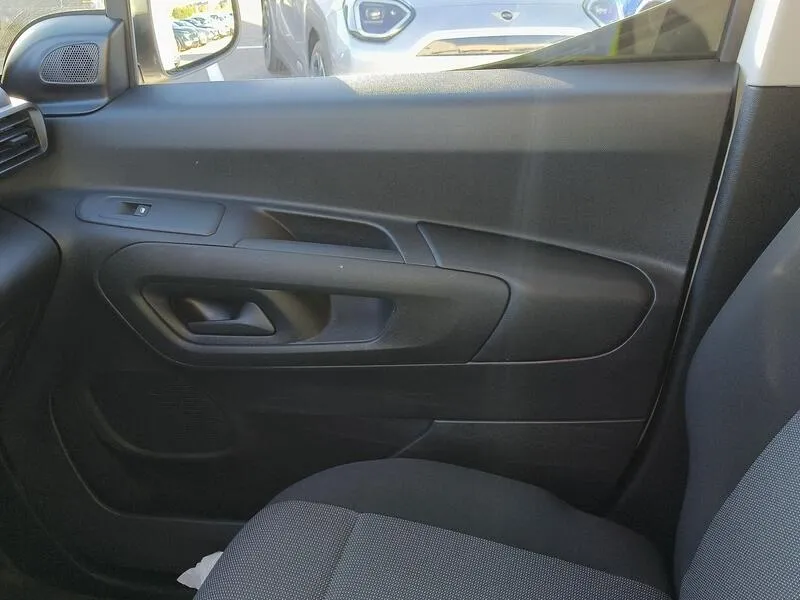 Citroën Berlingo BlueHDi 100 Club - foto 17