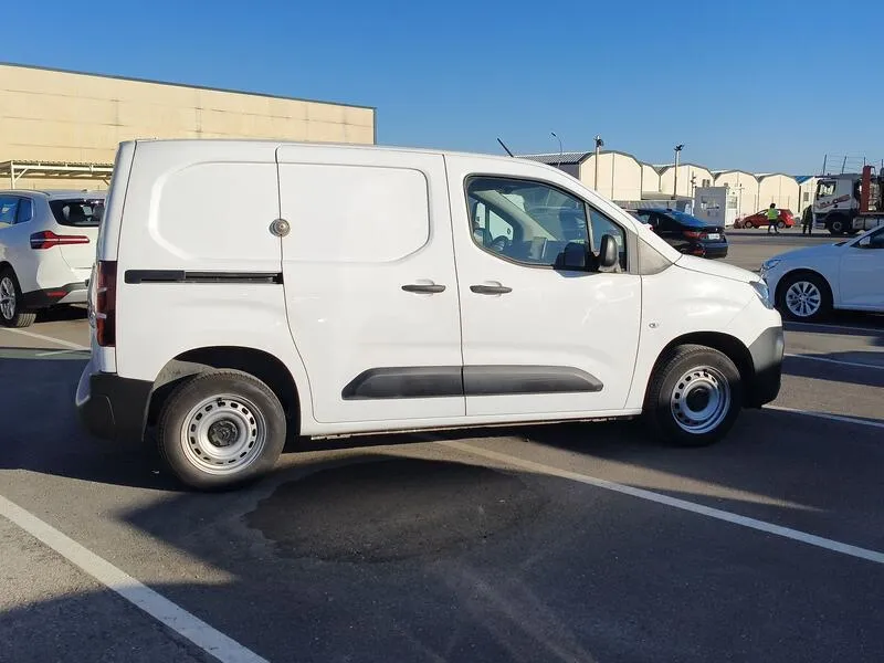Citroën Berlingo BlueHDi 100 Club - foto 7